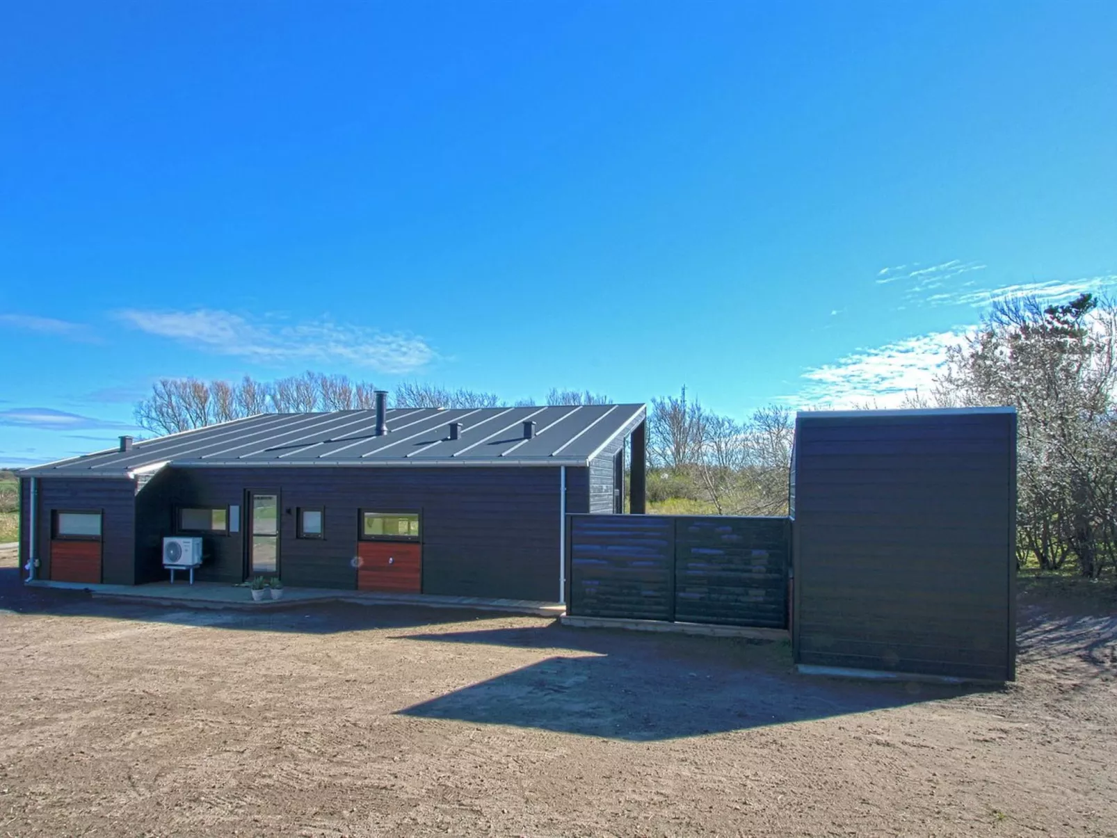 "Herdie" - 900m from the sea-Buiten