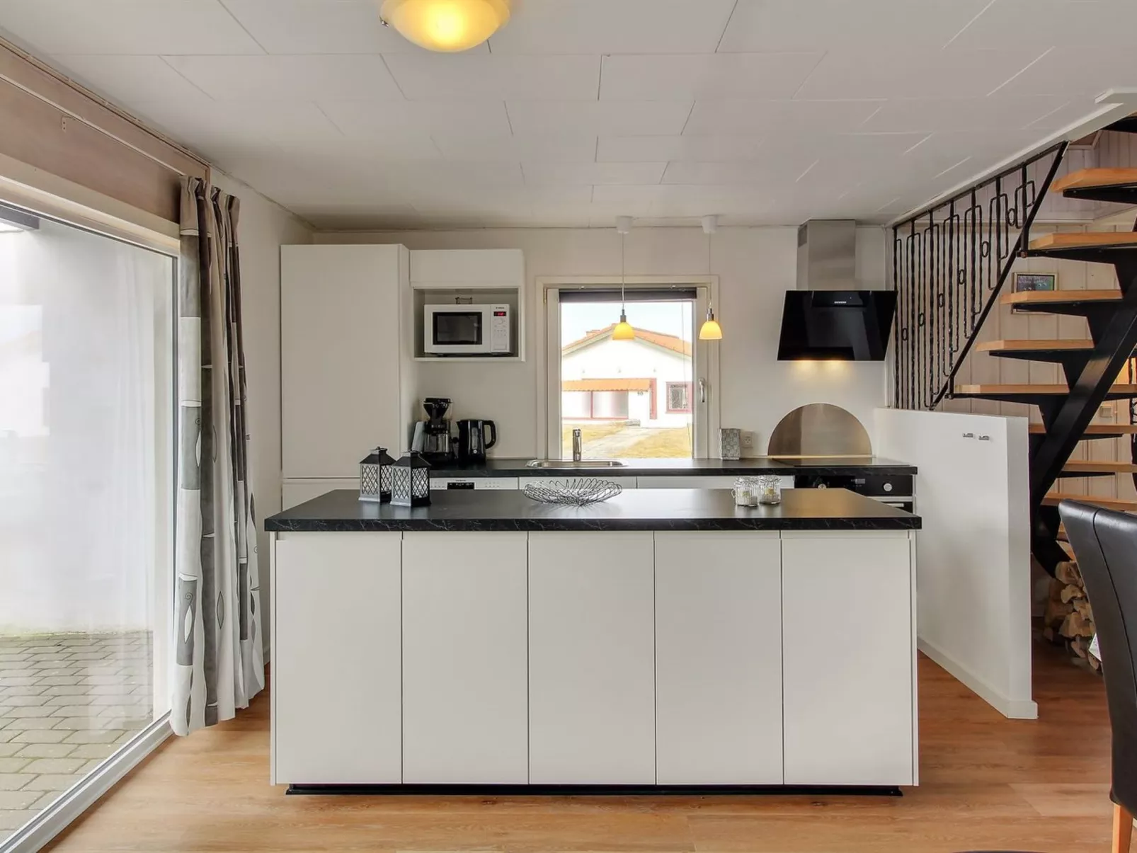"Aleksandar" - 500m from the sea-Binnen