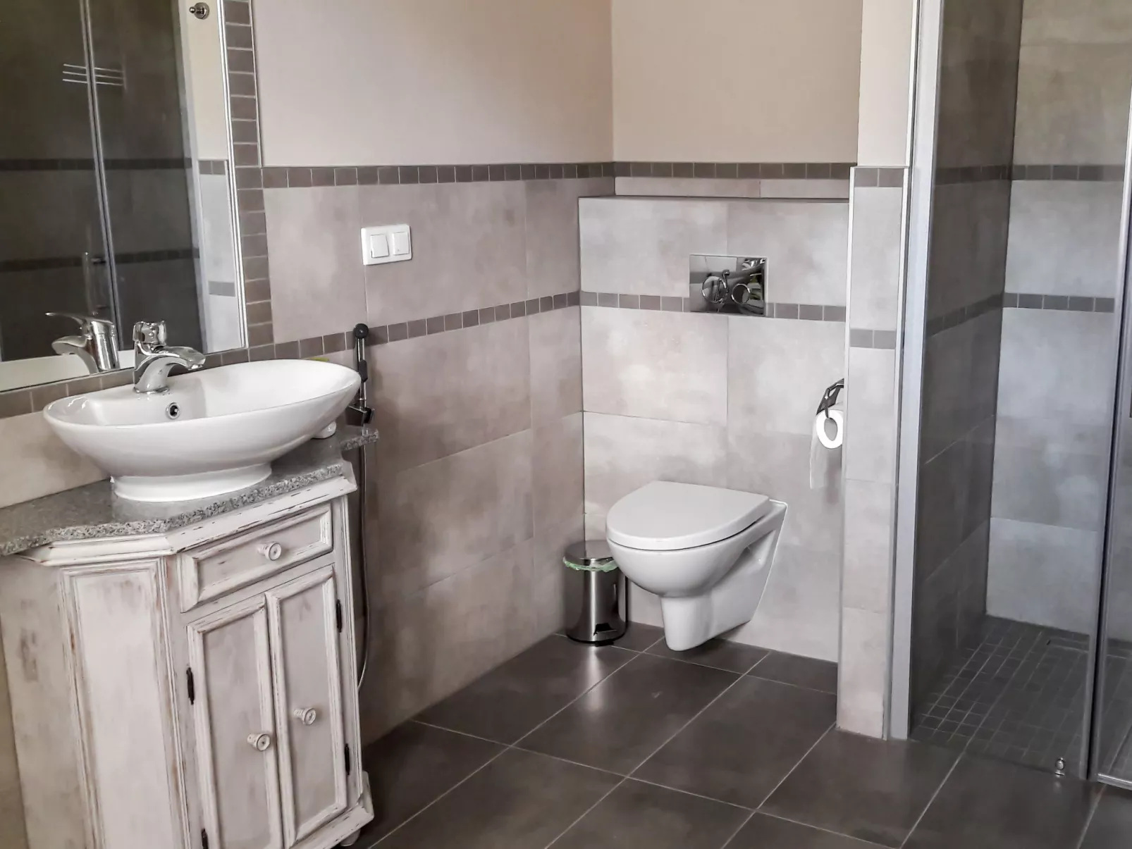 Dom na Skraju-Binnen