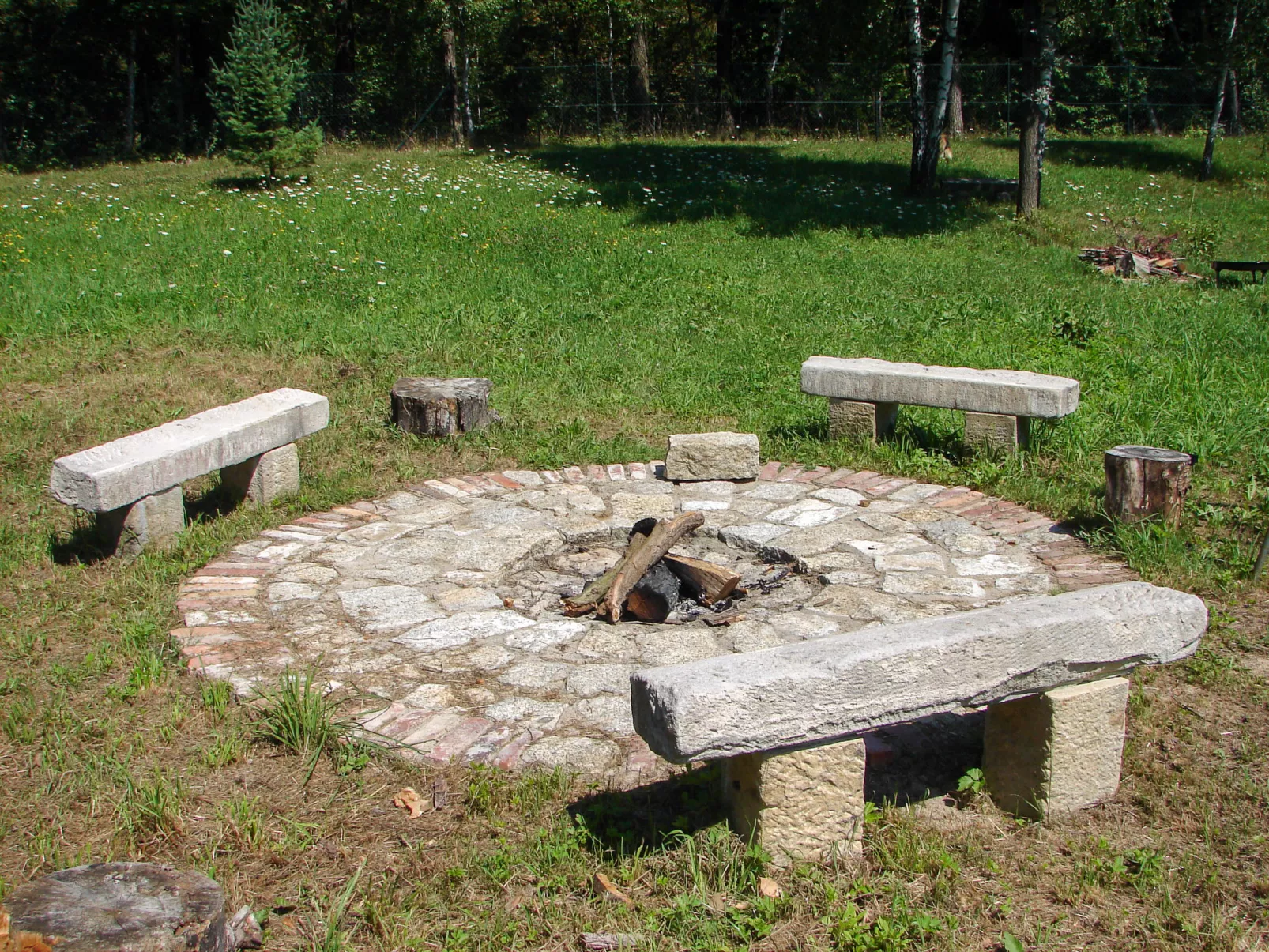 Dom na Skraju-Buiten