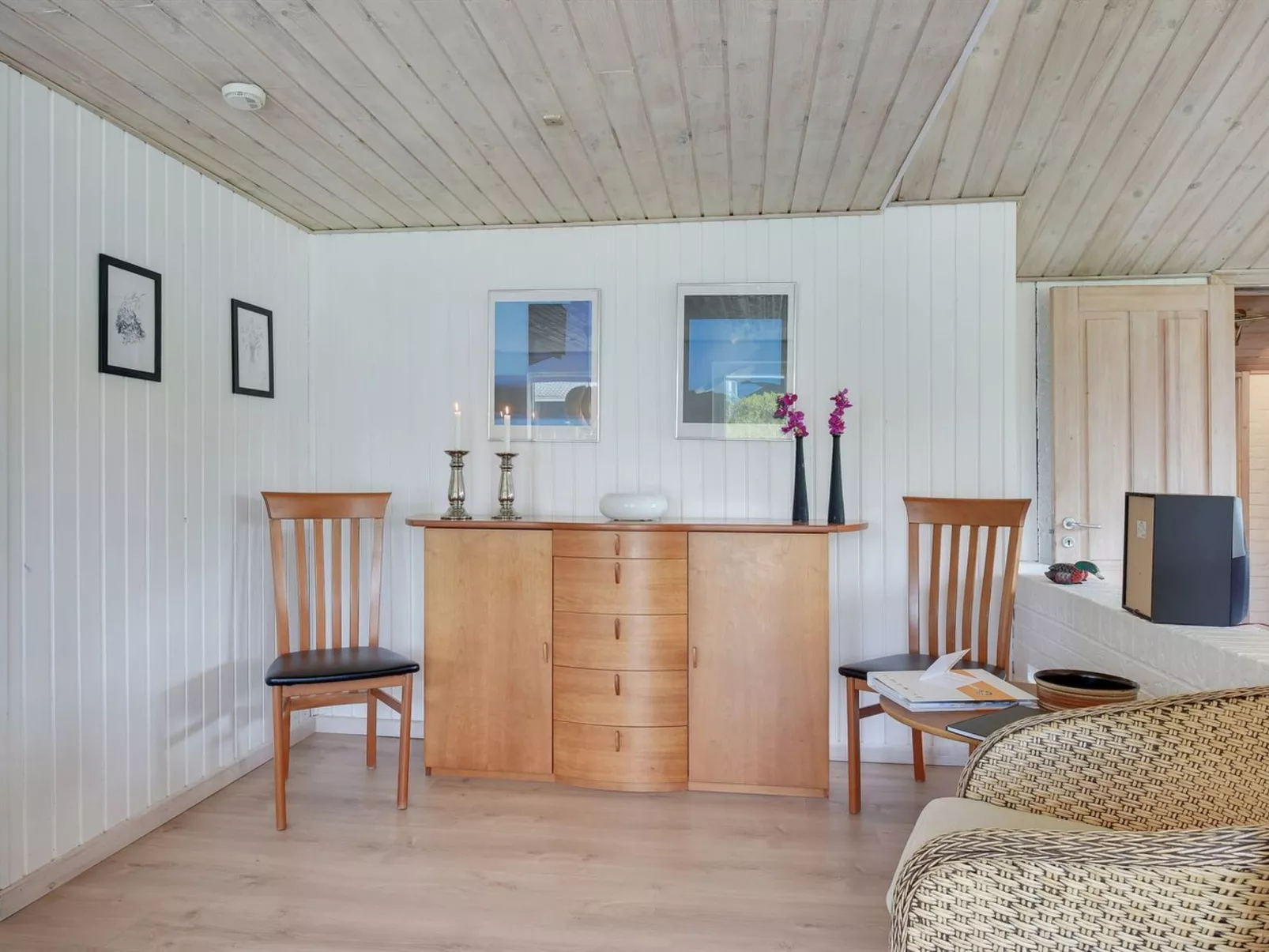 "Vilhelmiina" - 350m from the sea-Binnen