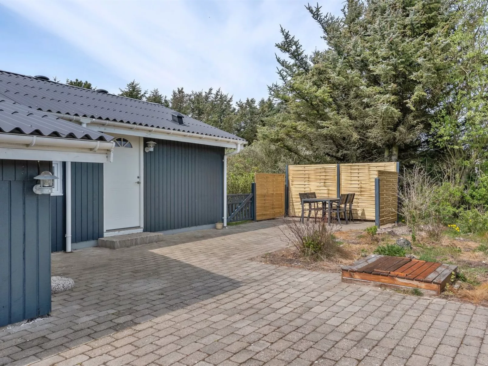 "Vilhelmiina" - 350m from the sea-Buiten