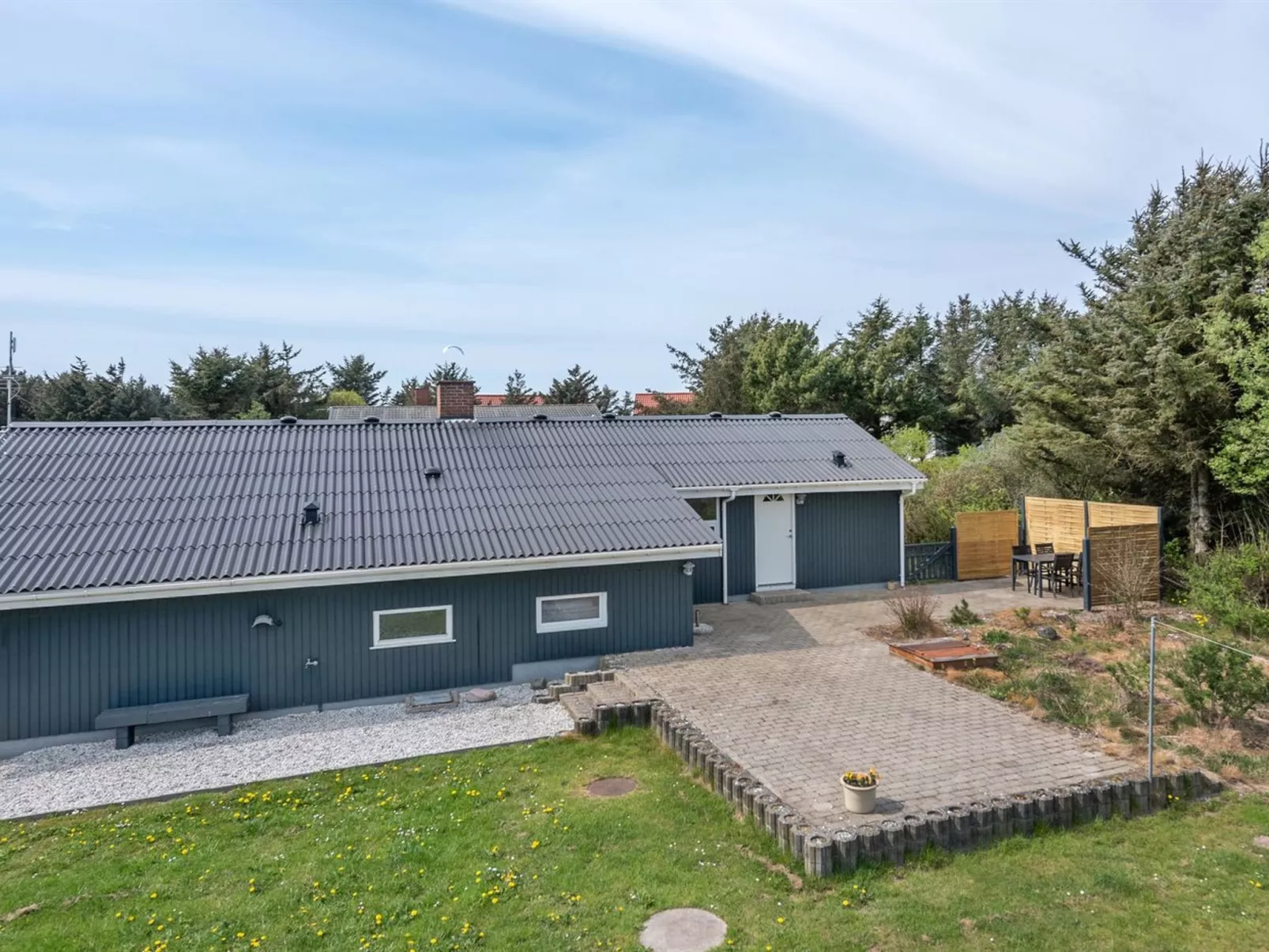"Vilhelmiina" - 350m from the sea-Buiten
