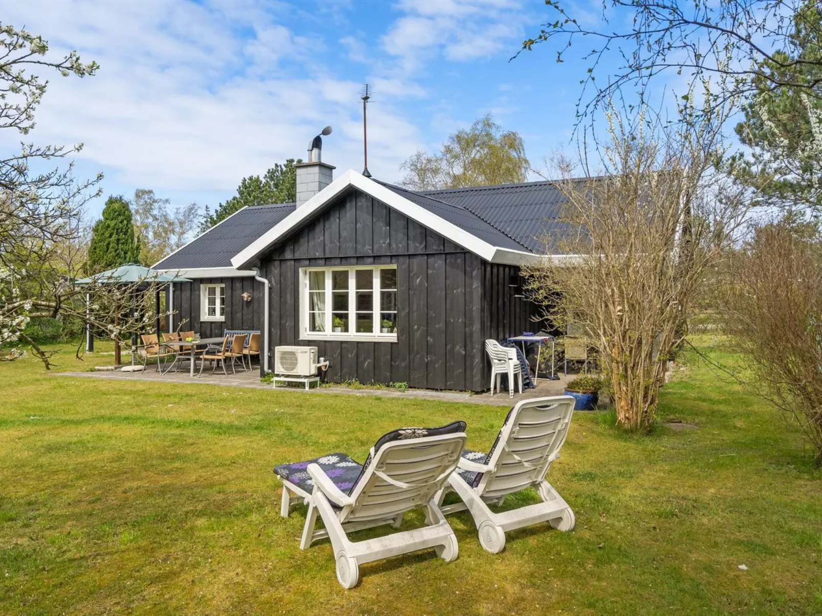 "Therman" - 1.5km from the sea-Buiten