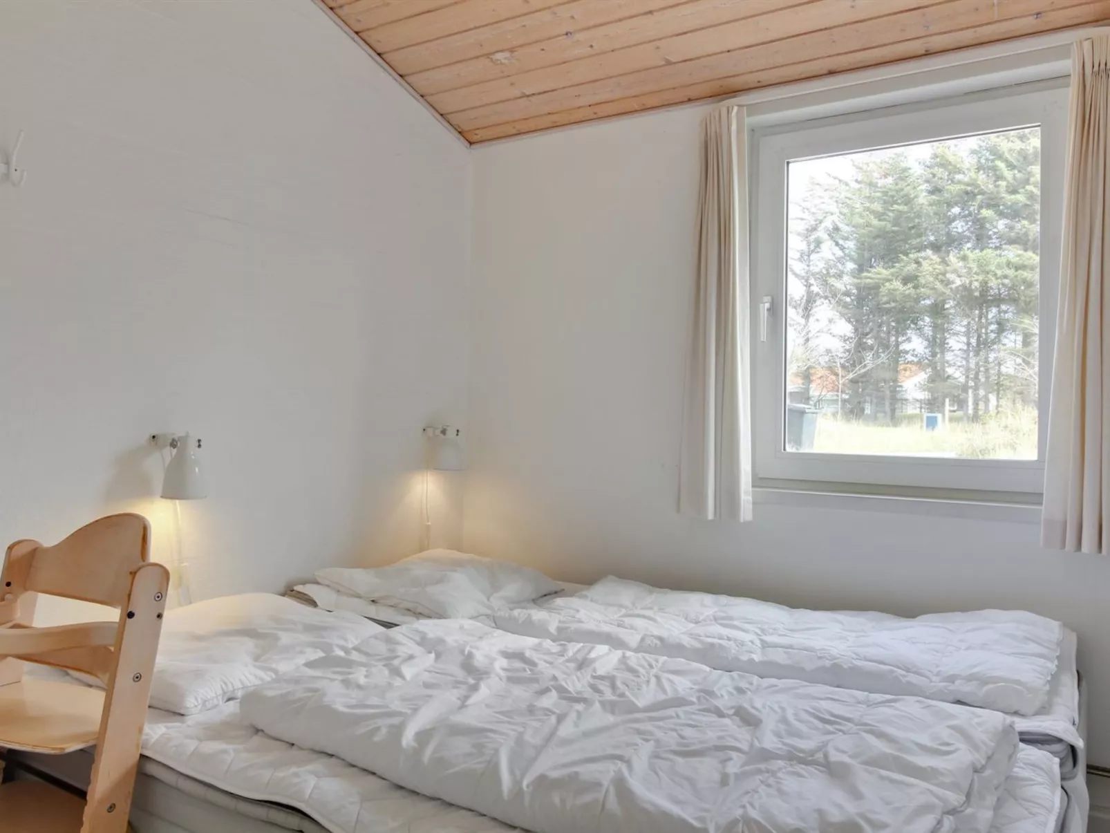 "Marlie" - 600m from the sea-Binnen