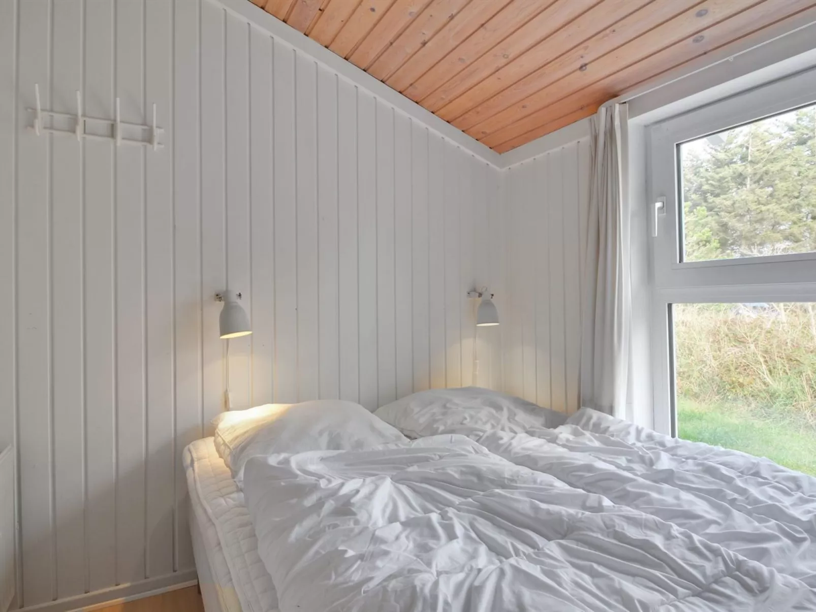 "Marlie" - 600m from the sea-Binnen