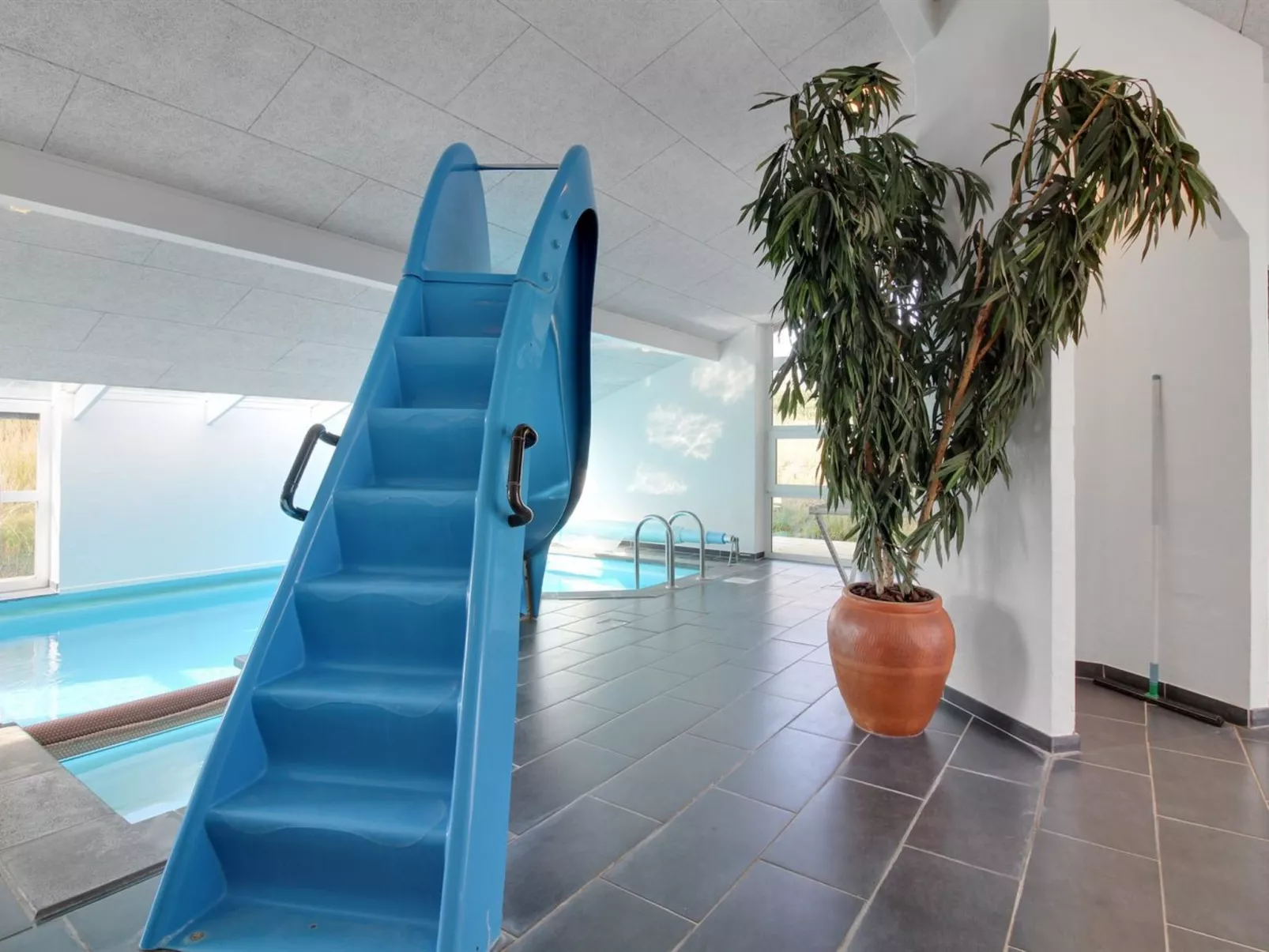 "Marlie" - 600m from the sea-Buiten