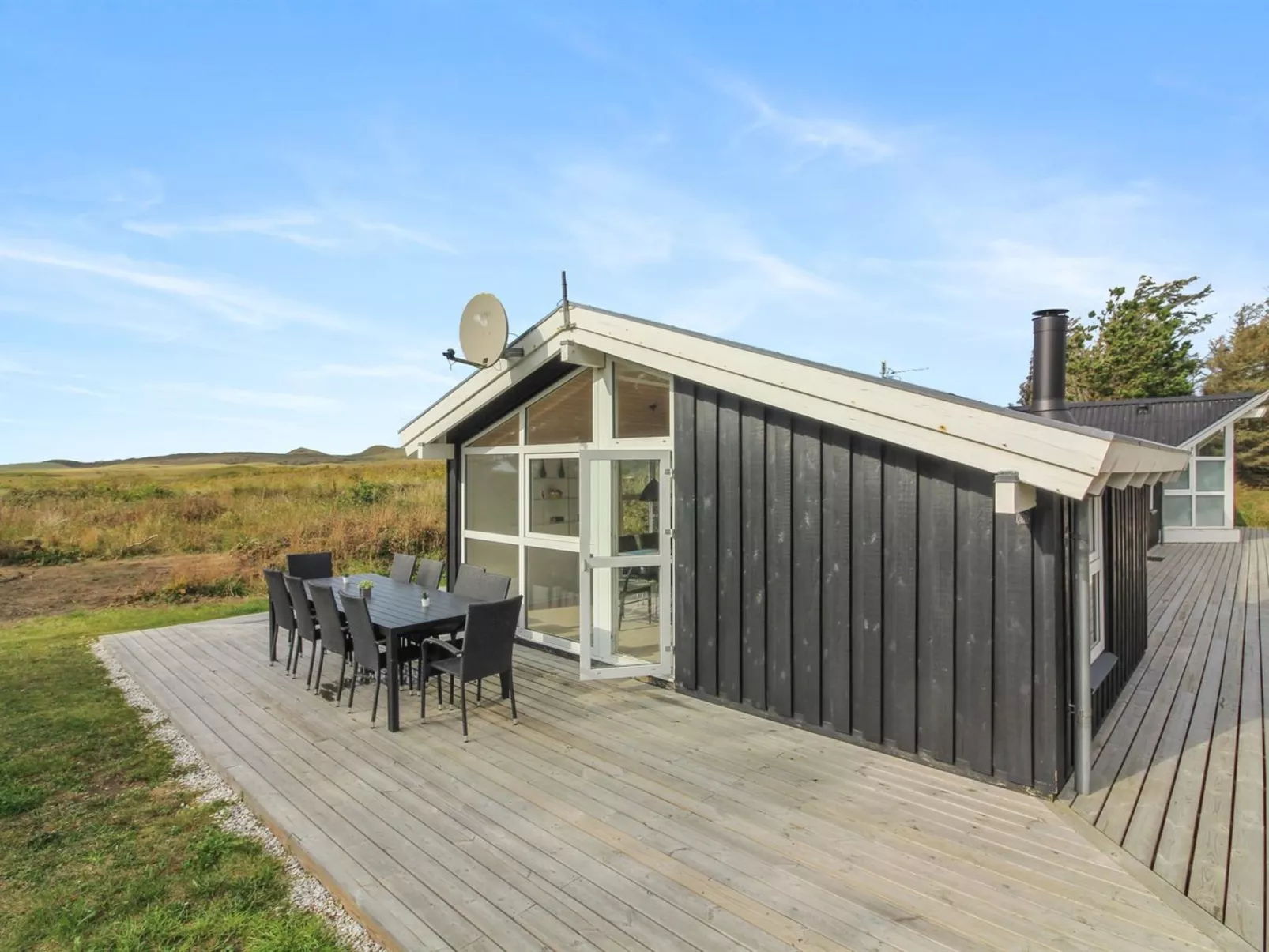 "Marlie" - 600m from the sea-Buiten