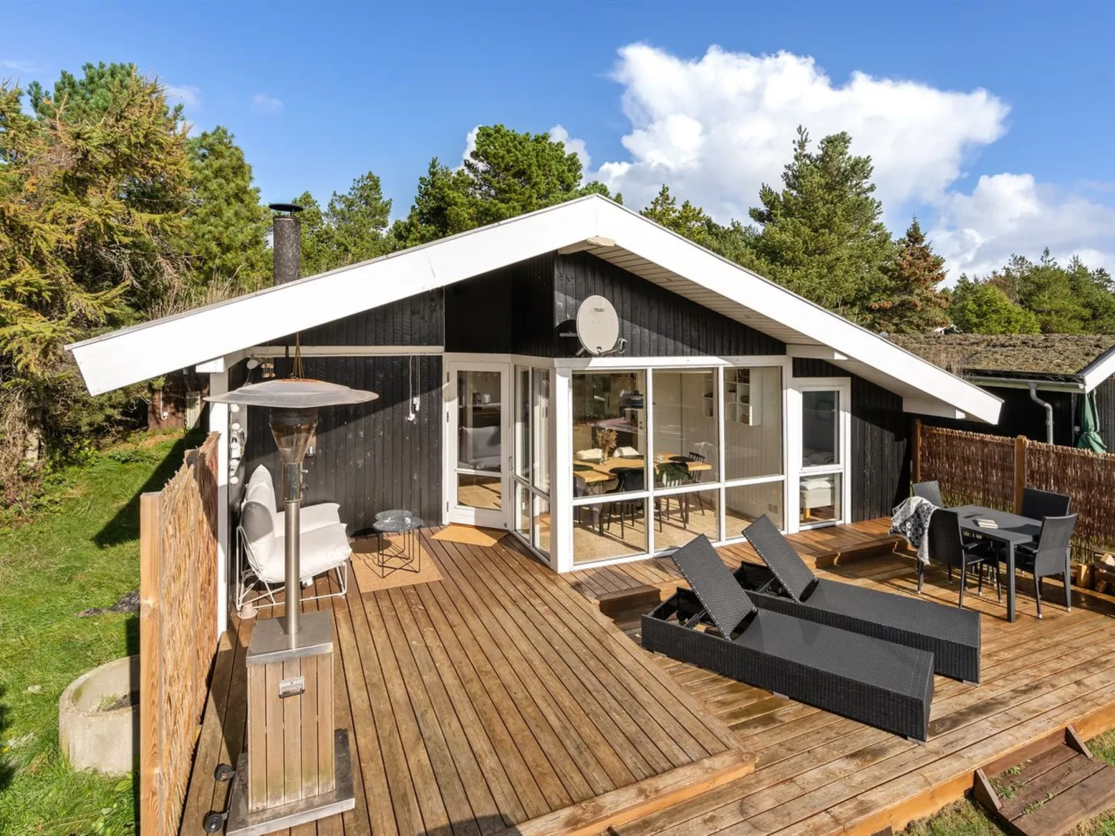 "Gilda" - 2km from the sea-Binnen