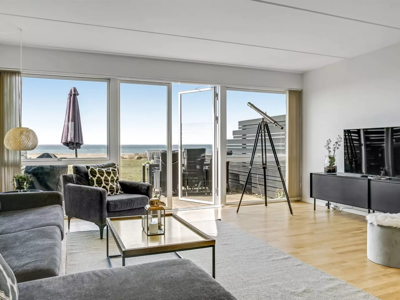 "Ninne" - 50m from the sea-Binnen