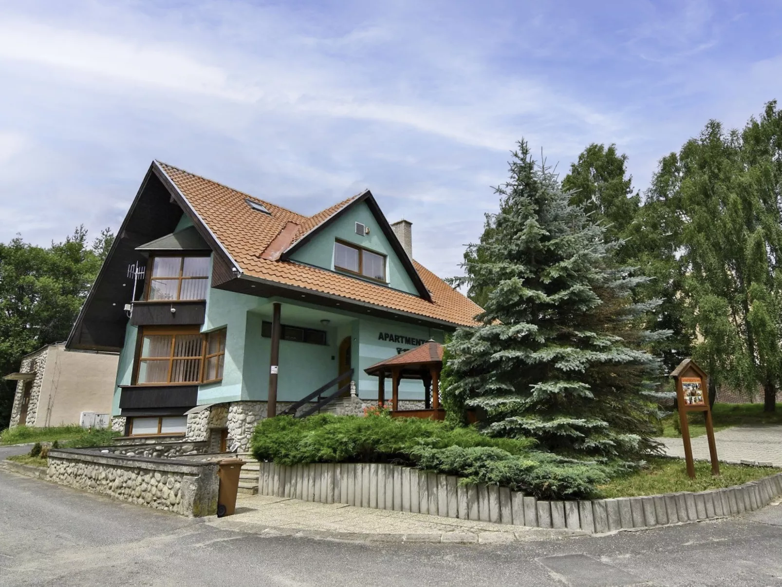 Apartments V+K