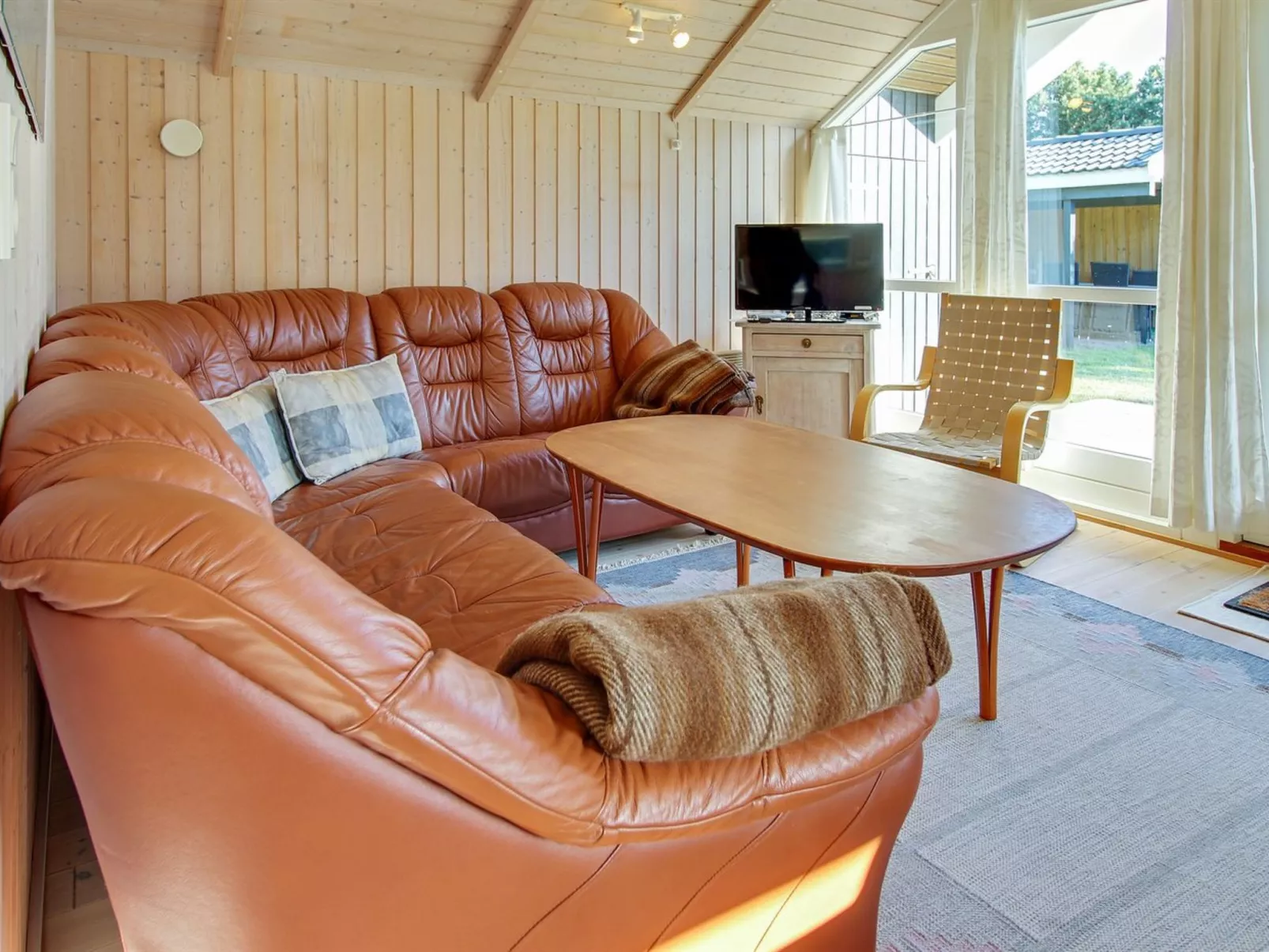 "Crispina" - 350m from the sea-Binnen