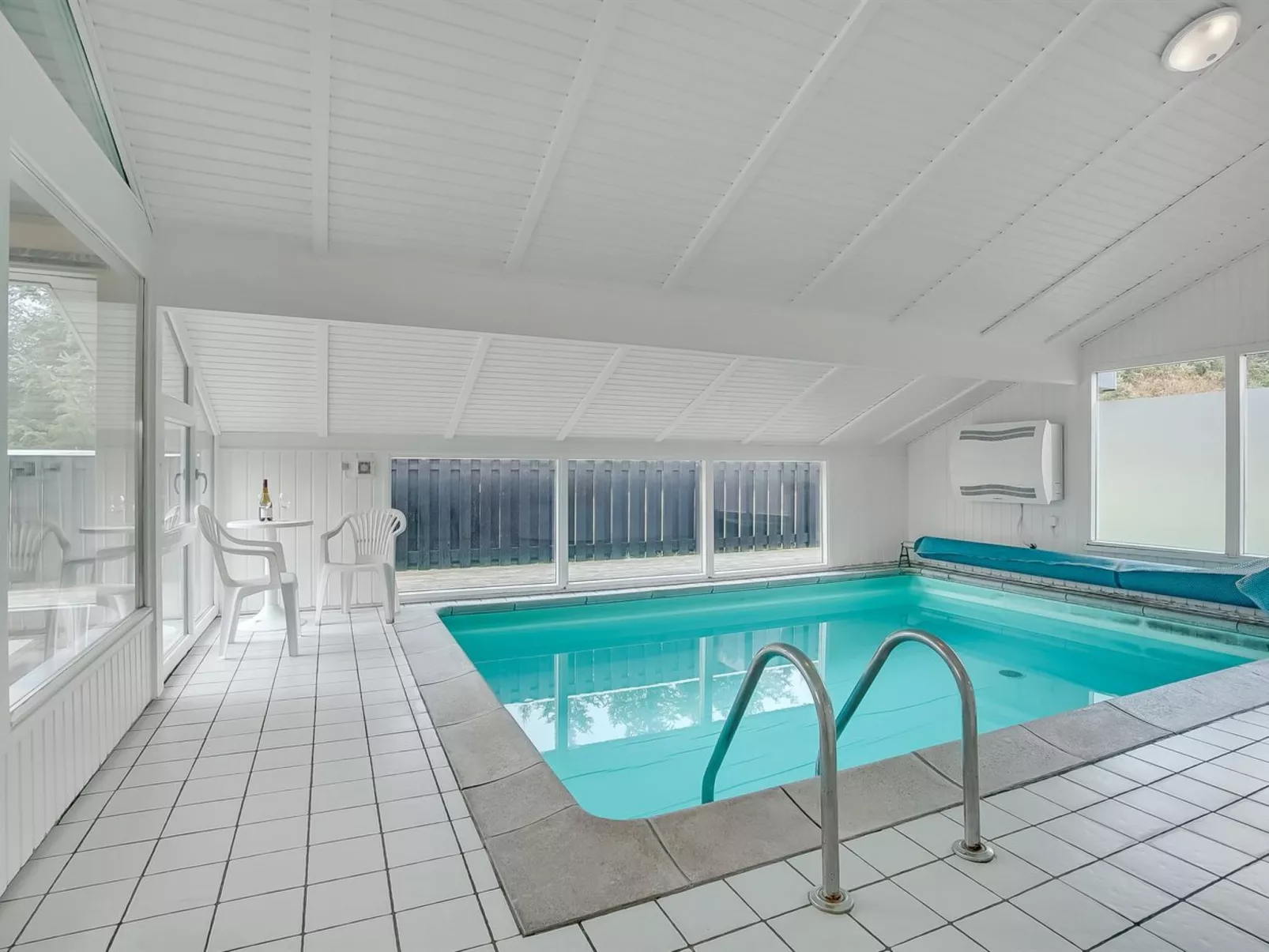"Franka" - 950m from the sea-Buiten
