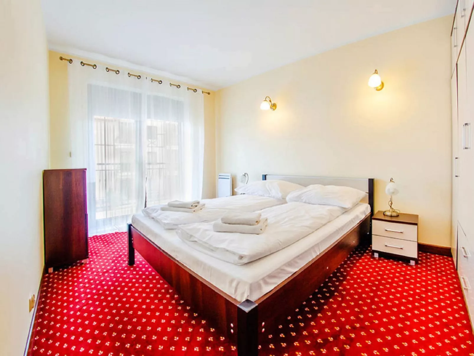 Continental Krynica Morska-Binnen