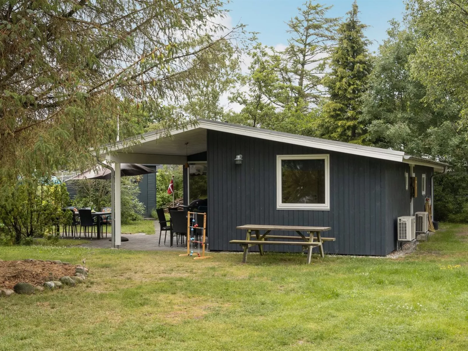 "Hanne" - 300m from the sea-Buiten
