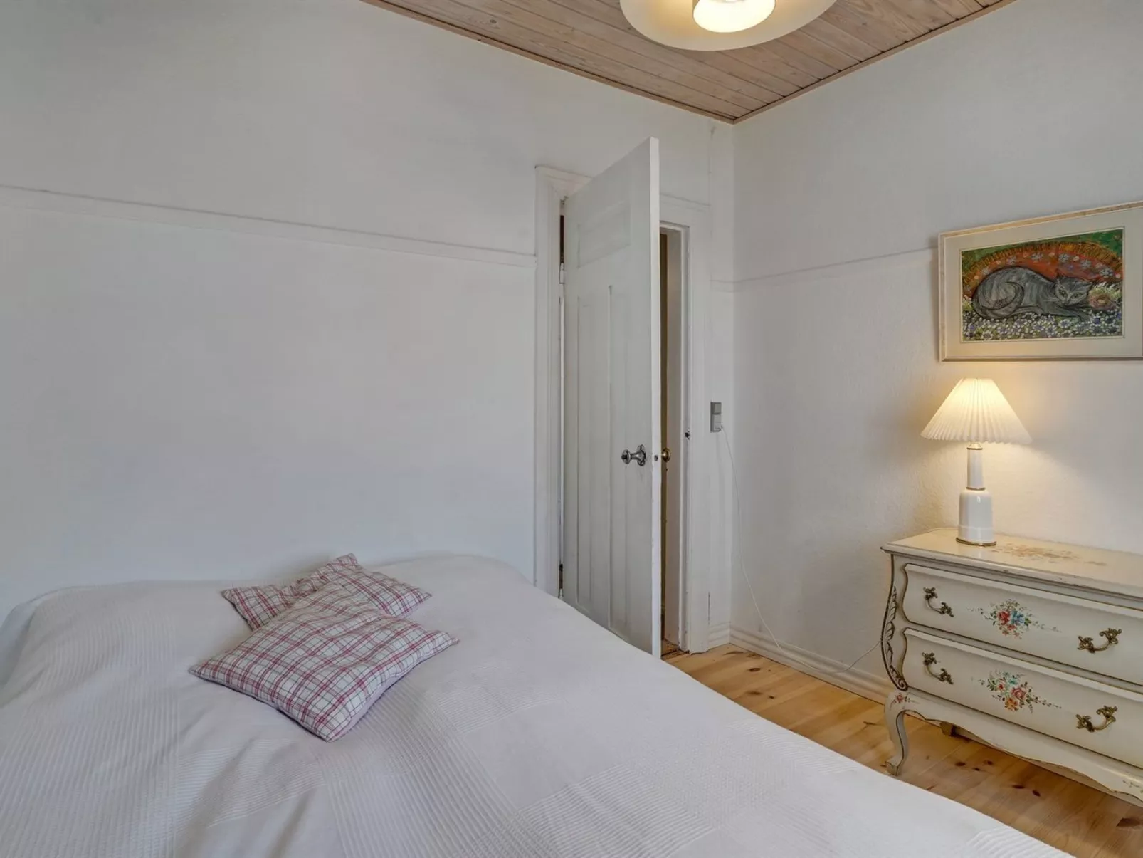"Feenja" - 250m from the sea-Binnen