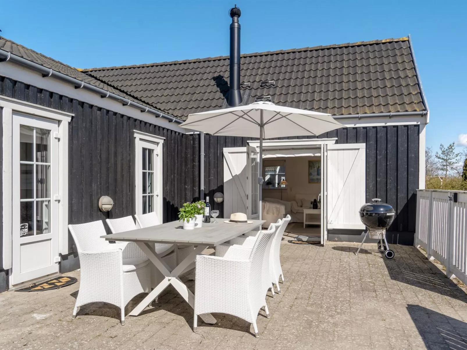 "Drude" - 920m from the sea-Buiten