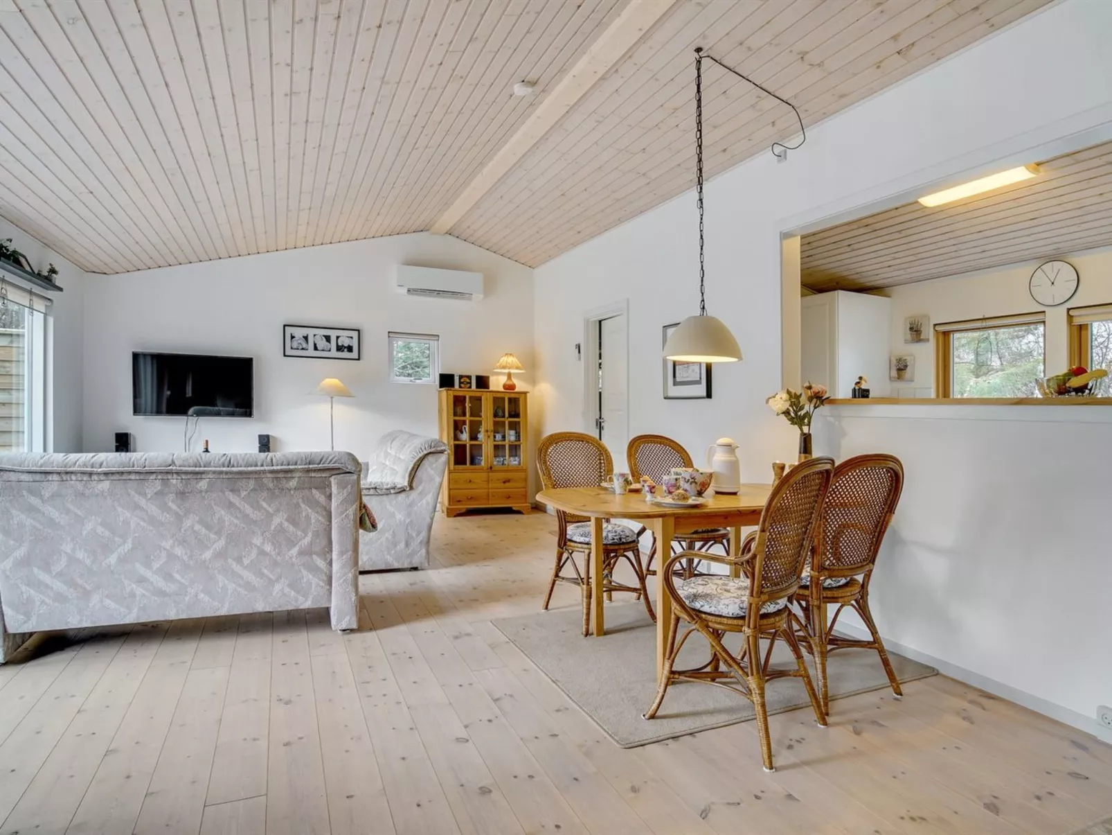 "Taito" - 1.1km from the sea-Binnen