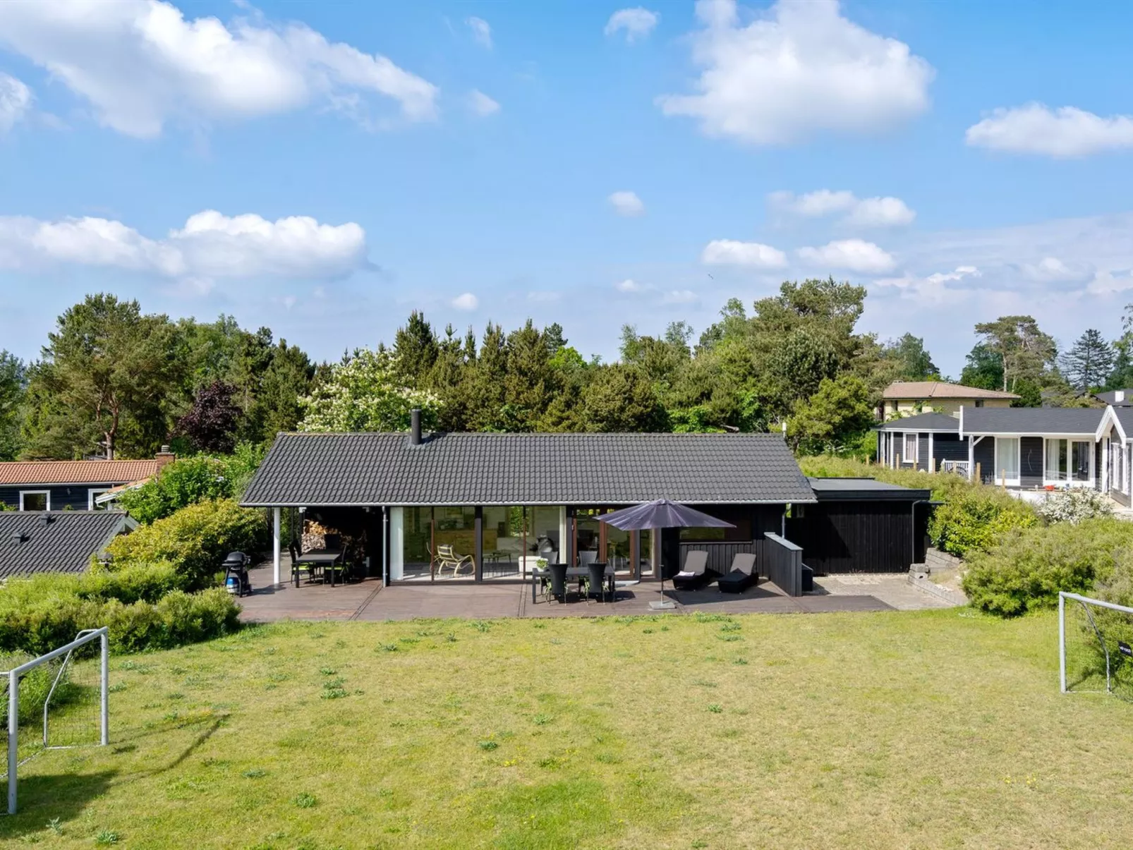 "Hilja" - 1.5km from the sea in Sealand-Buiten