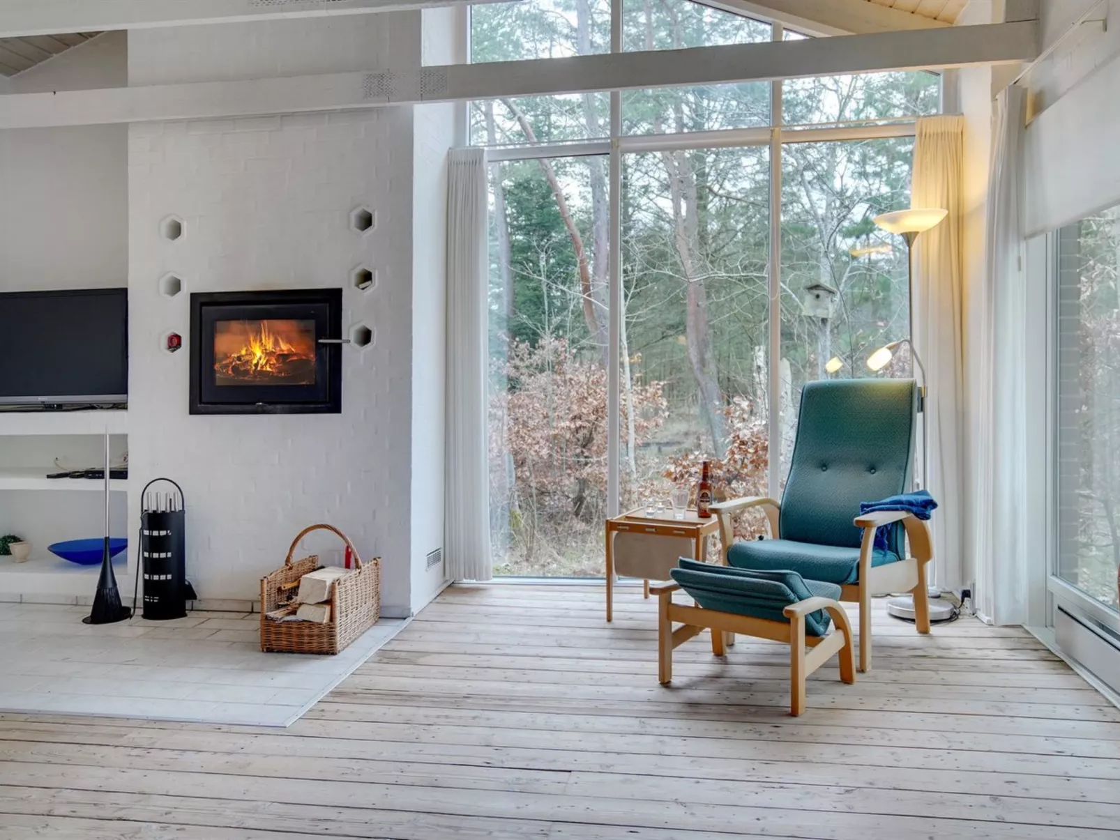 "Tinnie" - 2.9km from the sea-Binnen