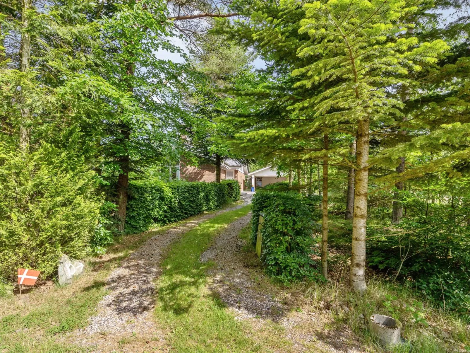 "Tinnie" - 2.9km from the sea-Binnen