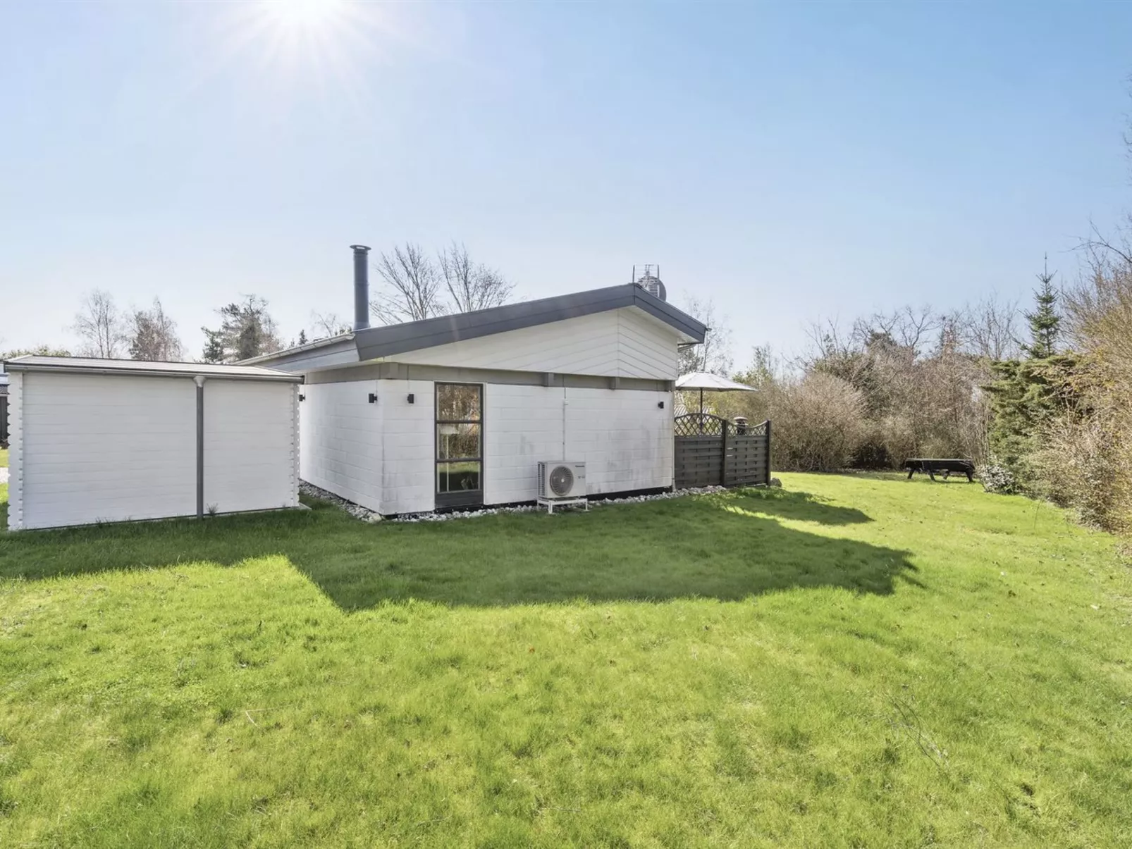"Tupi" - 200m from the sea-Buiten