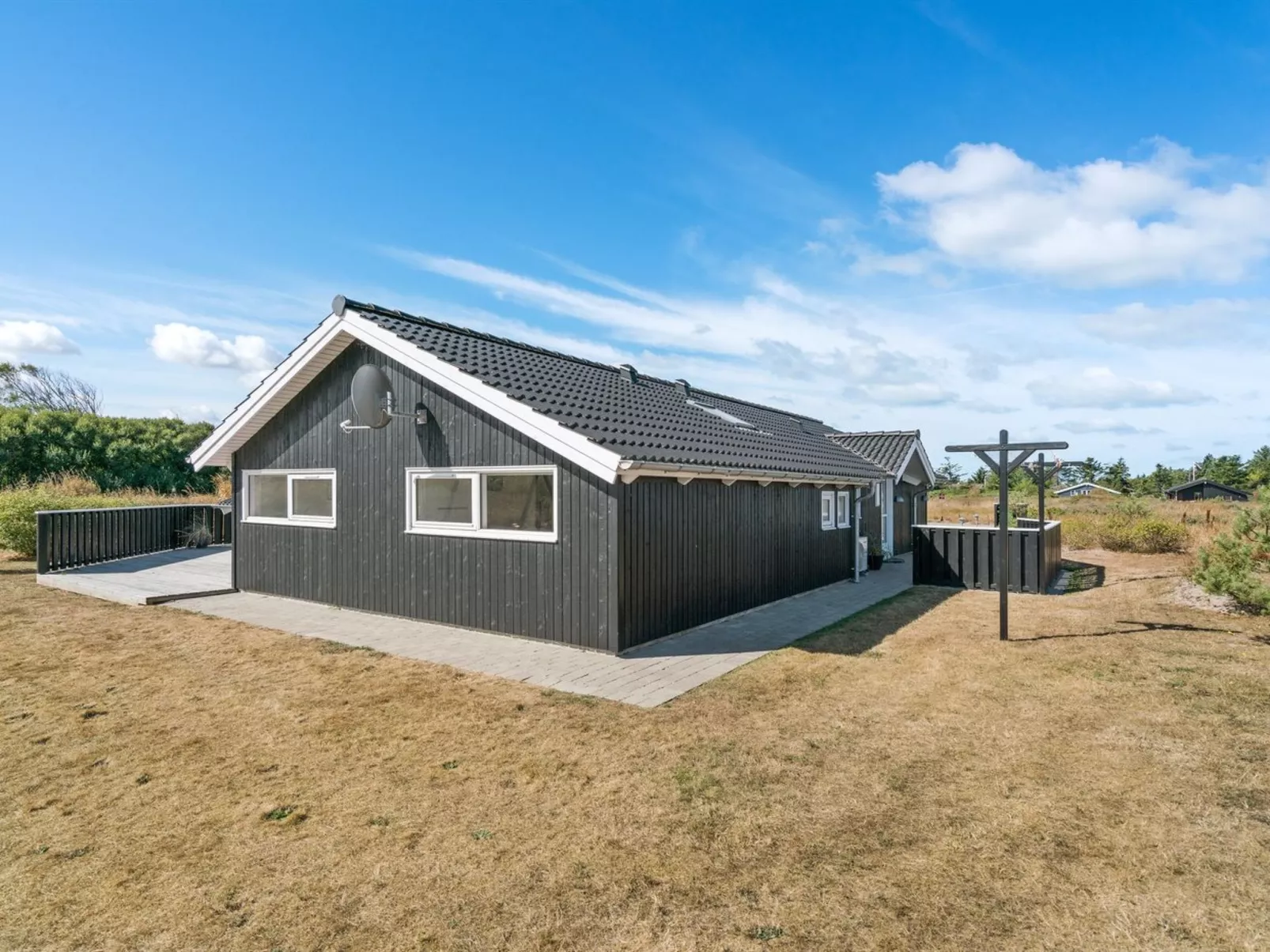 "Aria" - 1.2km from the sea-Buiten