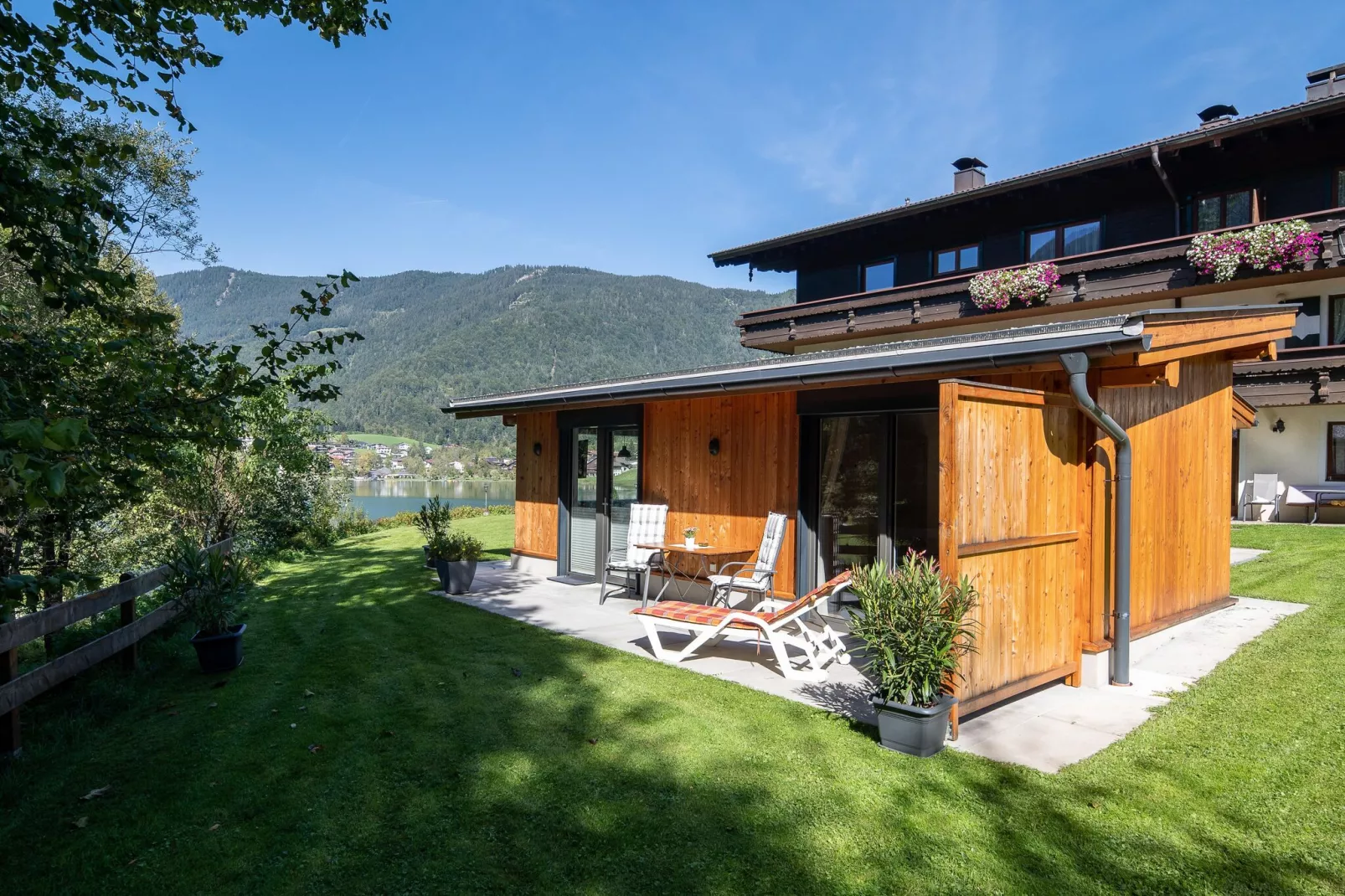 See Chalet Ticklhof-Buitenkant zomer