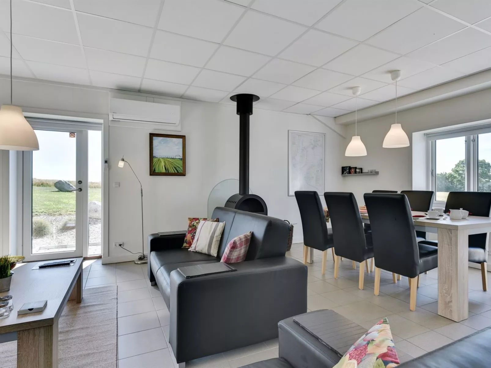 "Henne" - 2.5km from the sea-Binnen