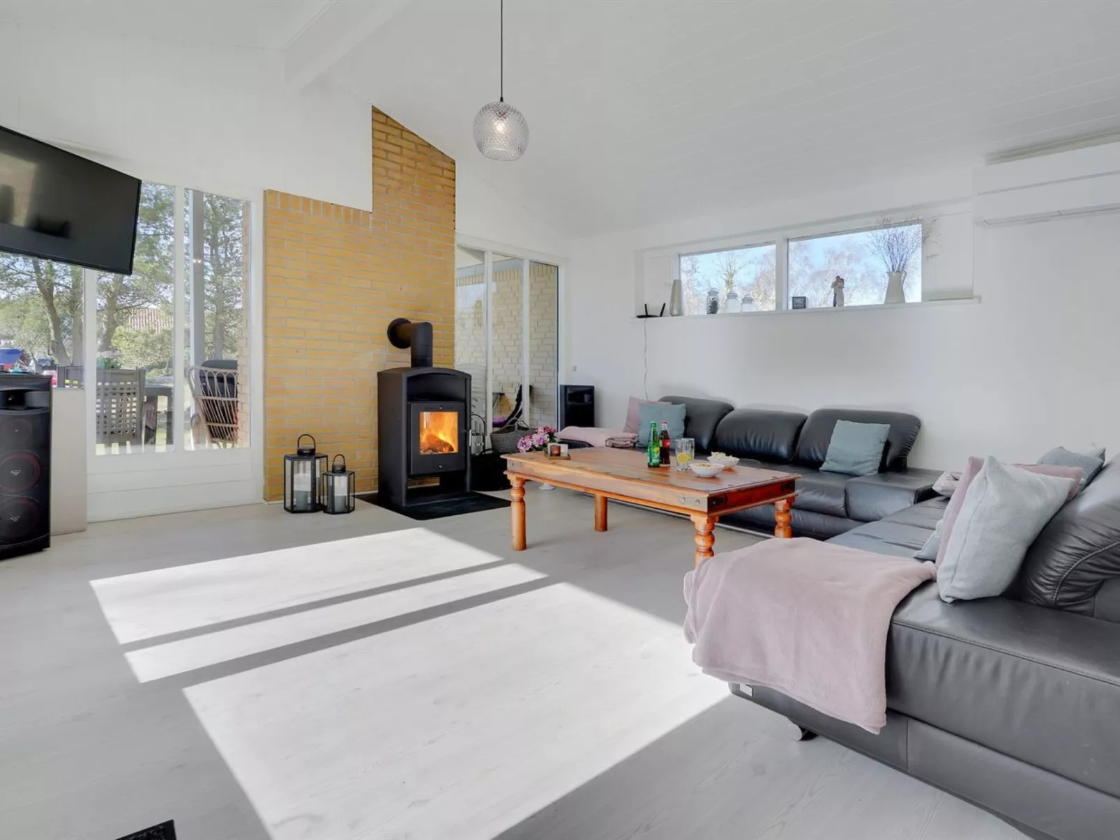 "Janin" - 210m from the sea-Buiten