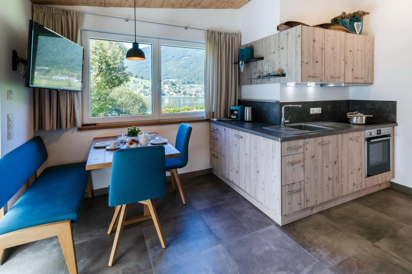 See Chalet Ticklhof-Woonkamer