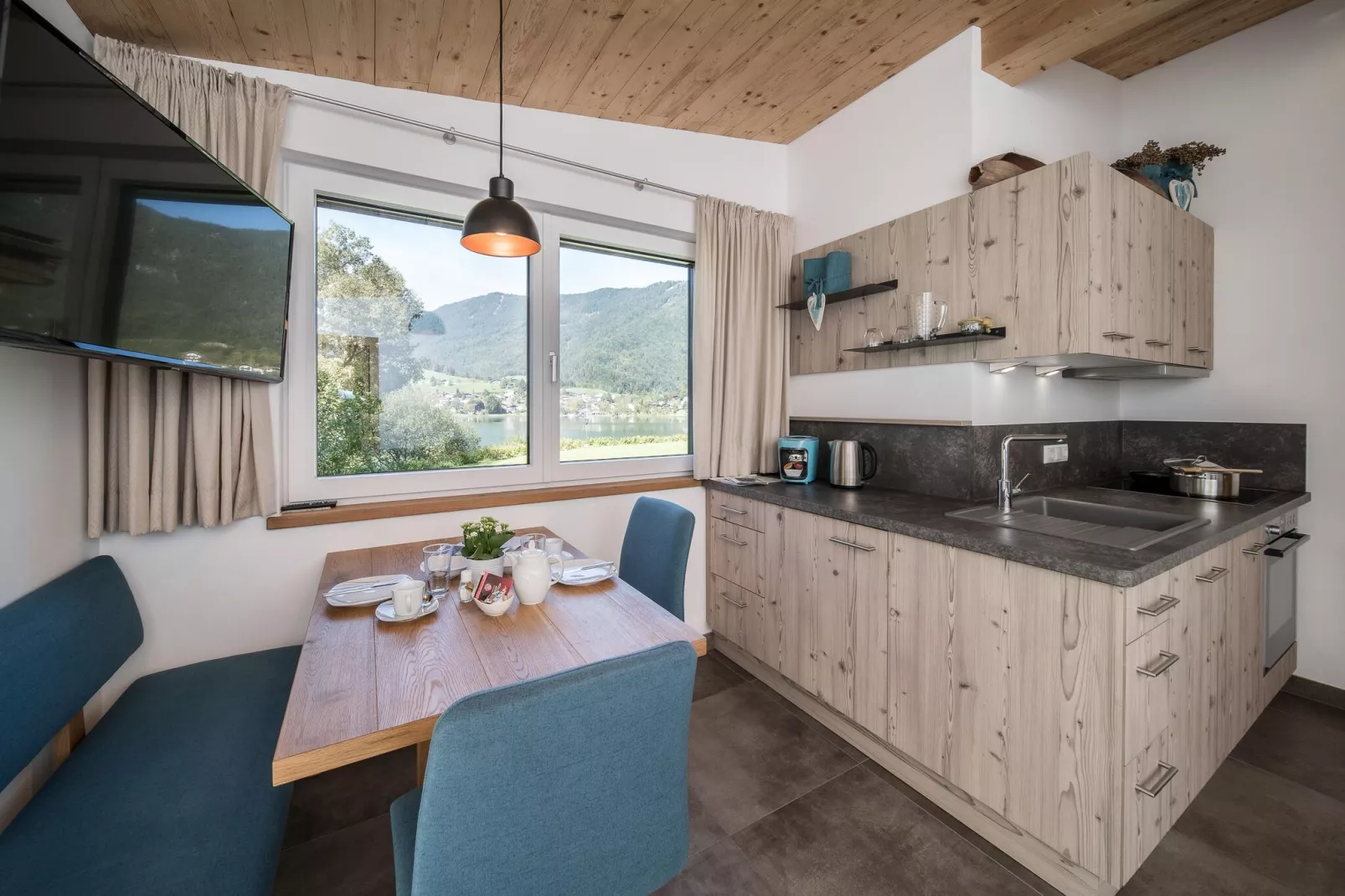 See Chalet Ticklhof-Keuken