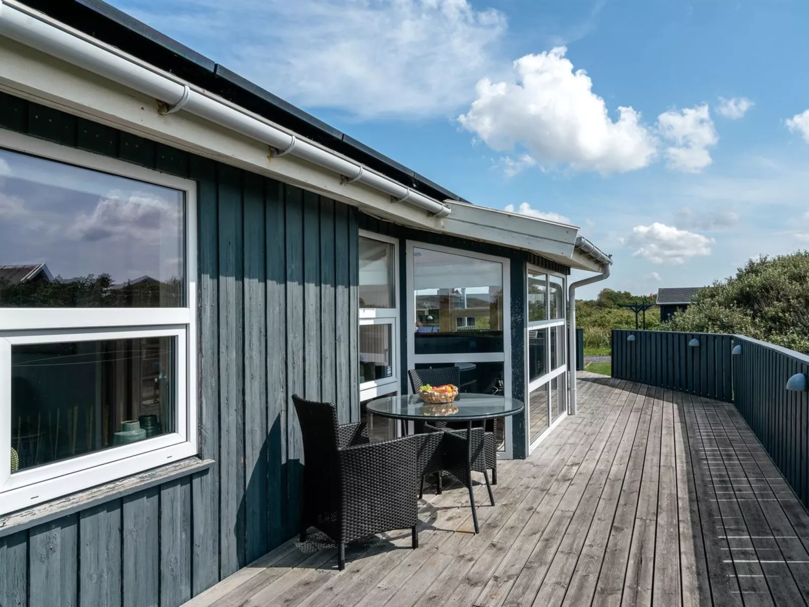 "Cvetan" - 200m from the sea-Binnen