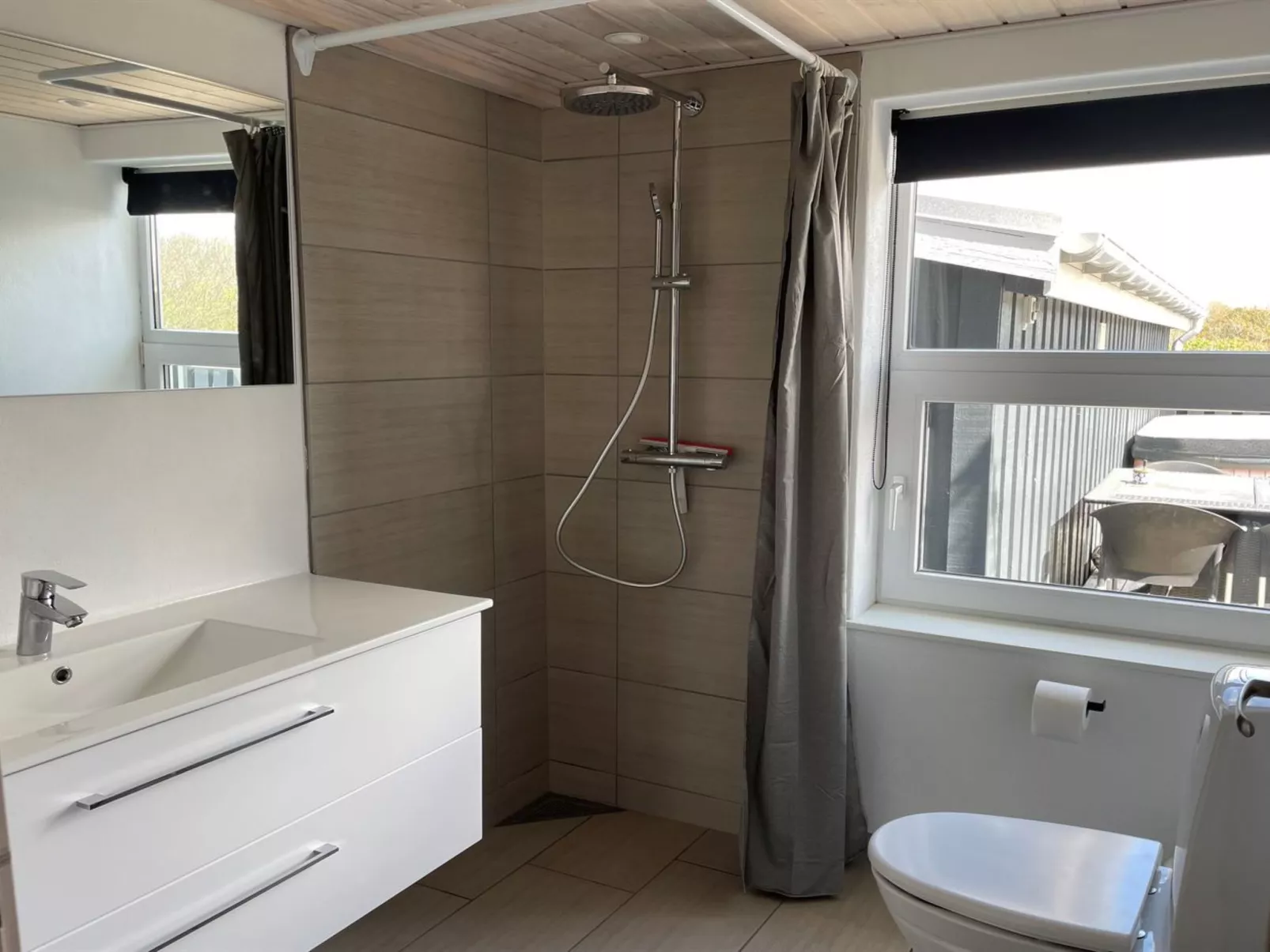 "Cvetan" - 200m from the sea-Binnen
