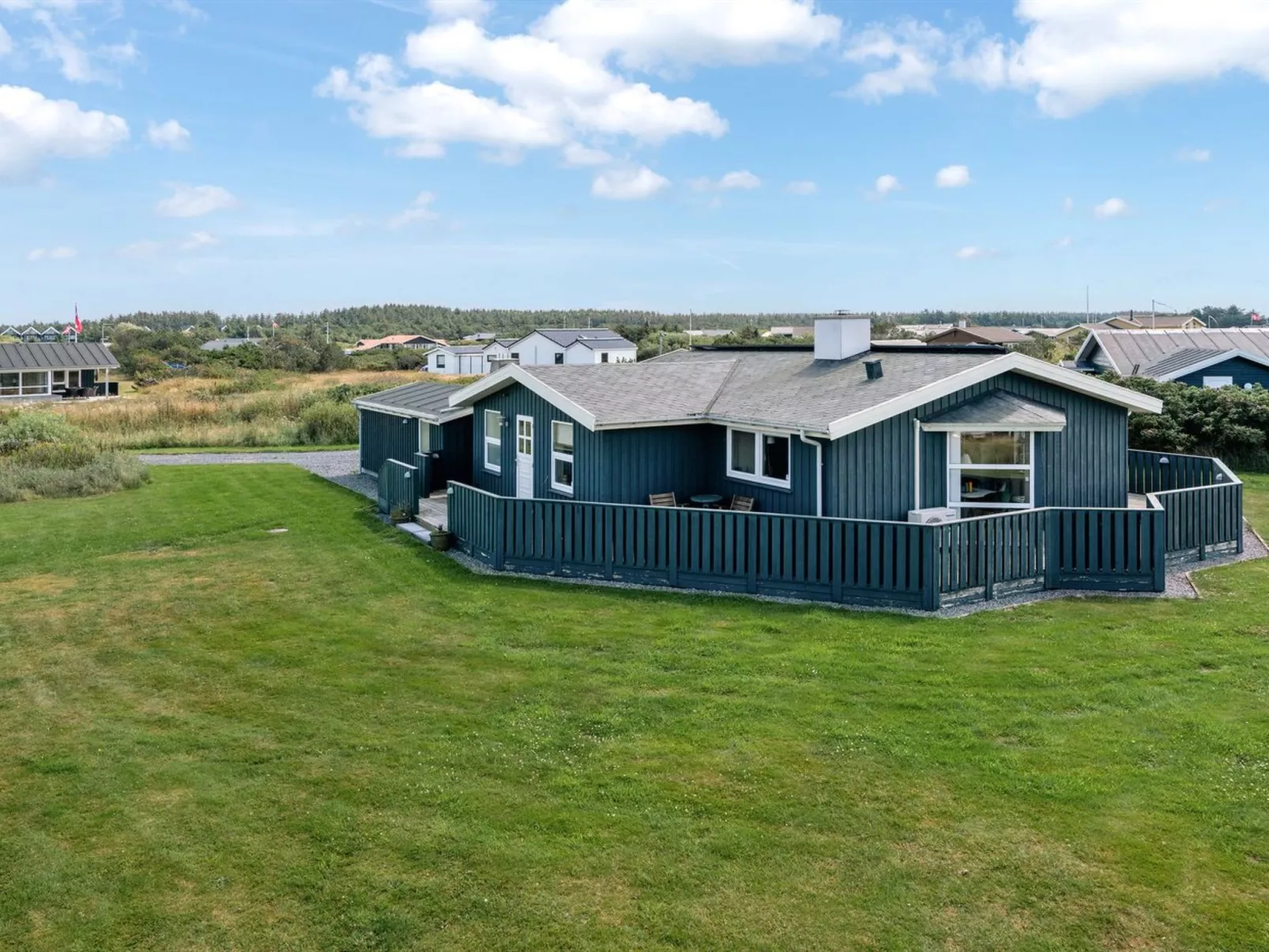 "Cvetan" - 200m from the sea-Buiten