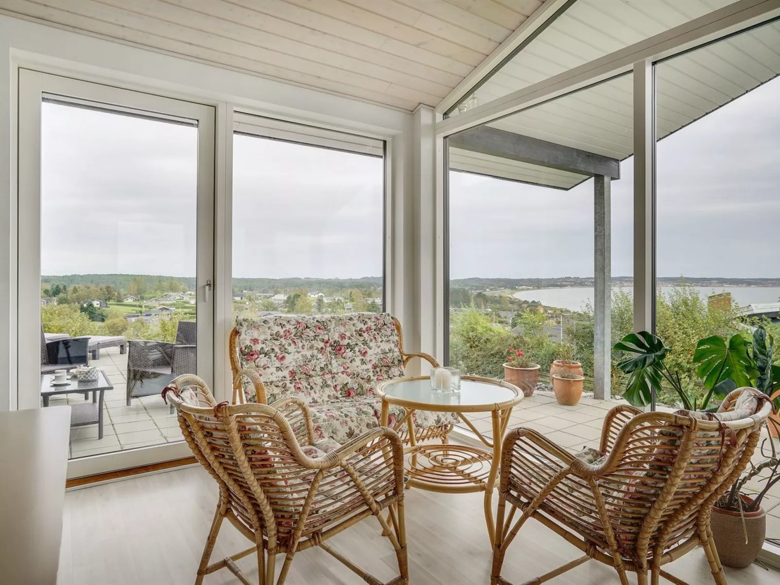 "Talika" - 700m from the sea-Binnen