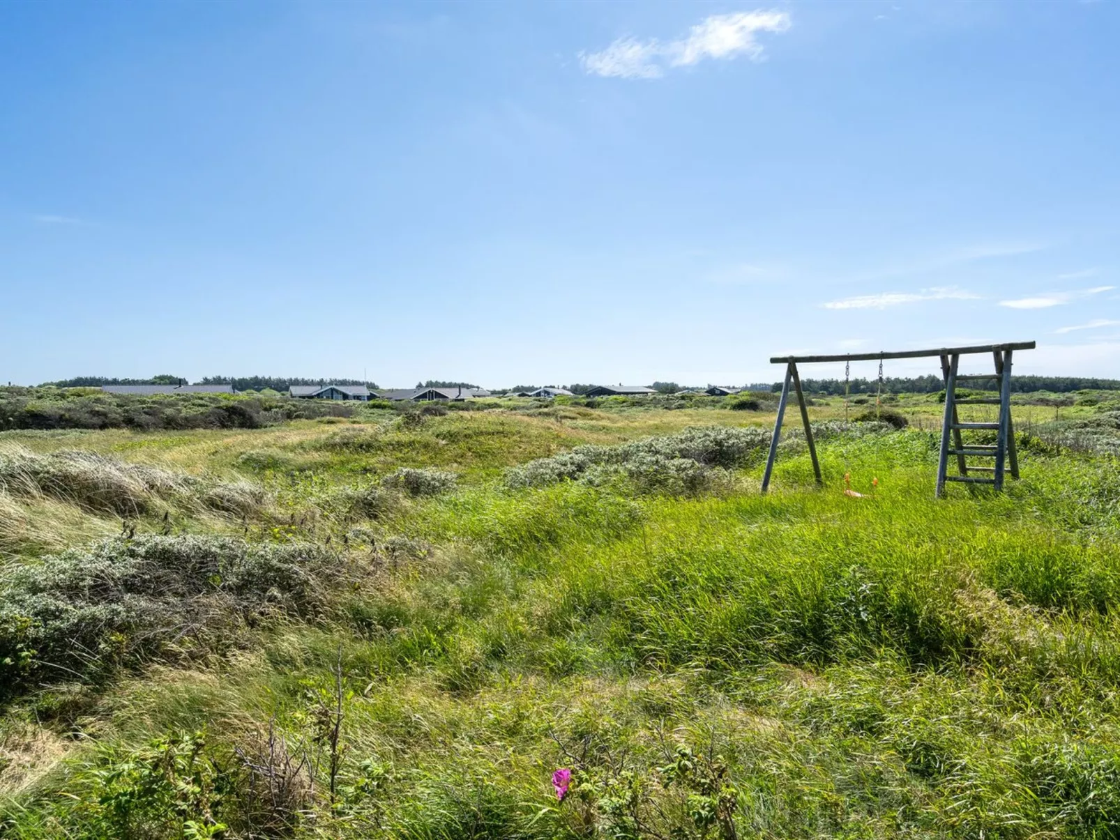 "Hermund" - 110m from the sea-Buiten