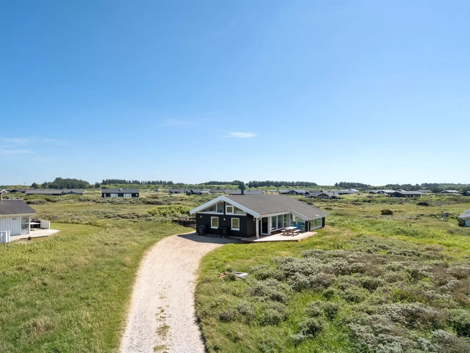 "Hermund" - 110m from the sea-Buiten