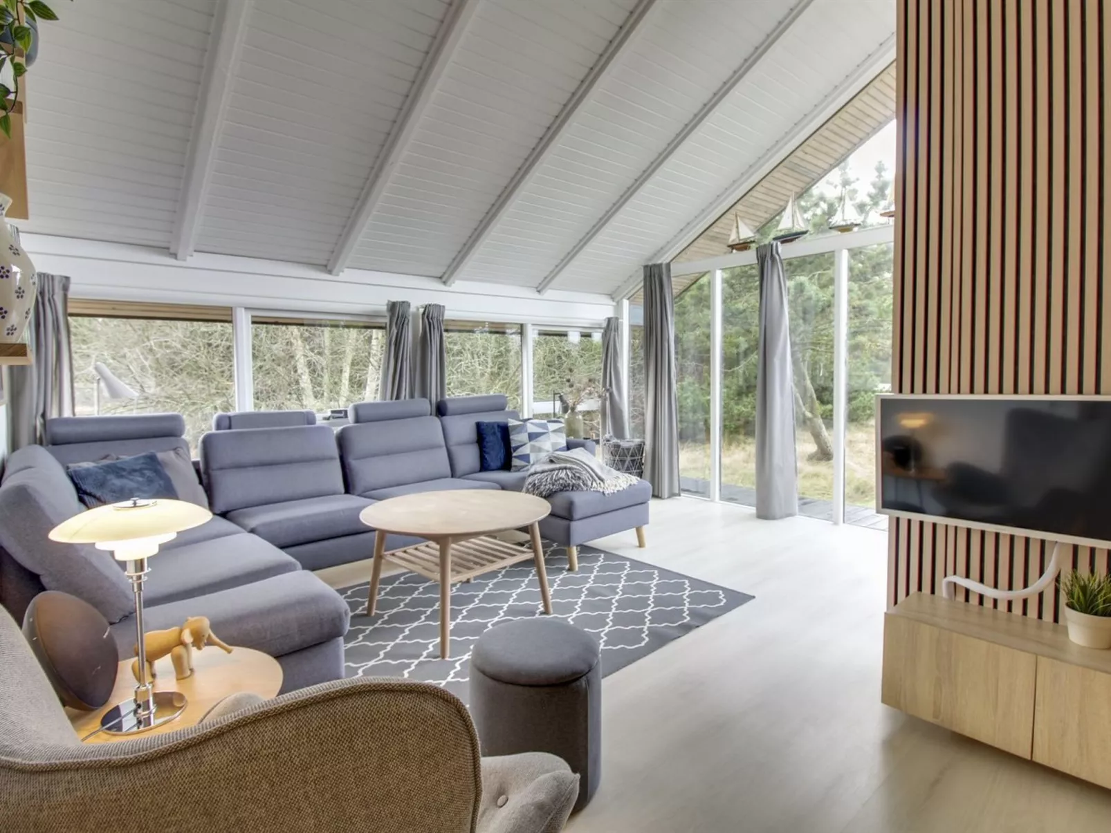 "Julie" - 1.5km from the sea-Buiten