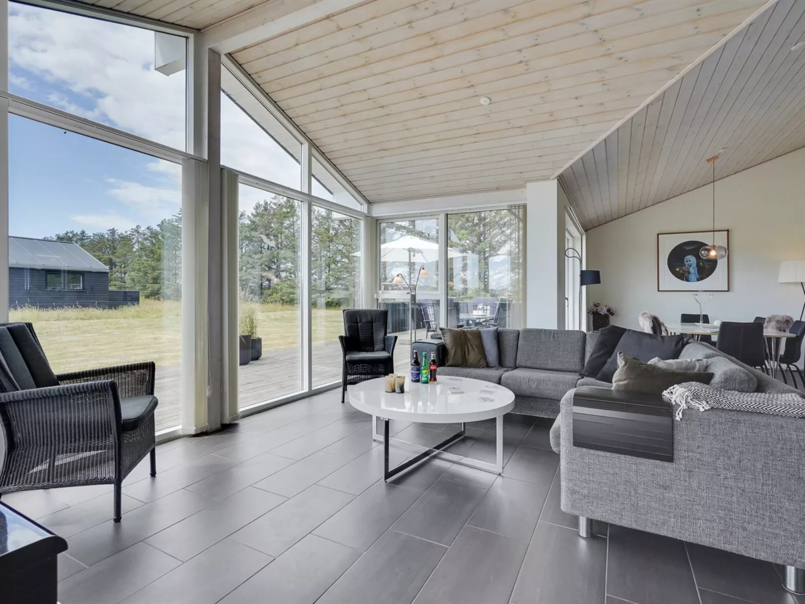 "Meino" - 1.4km from the sea-Binnen