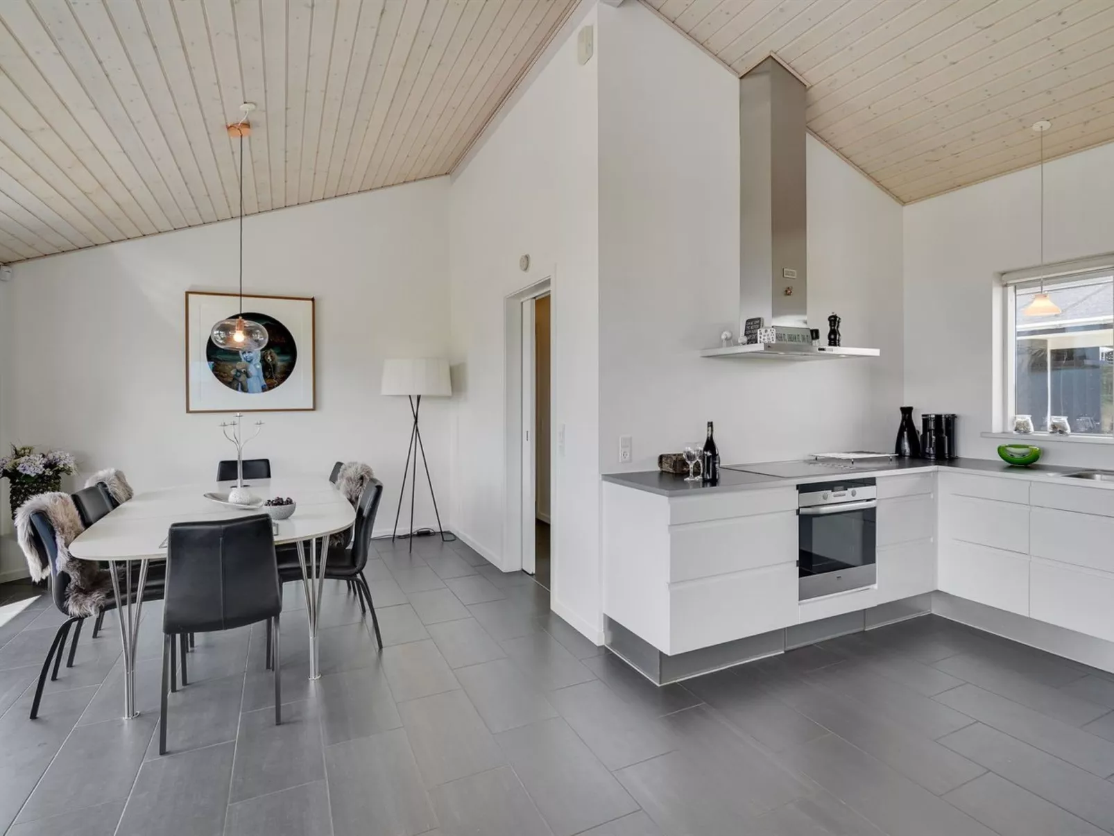"Meino" - 1.4km from the sea-Binnen