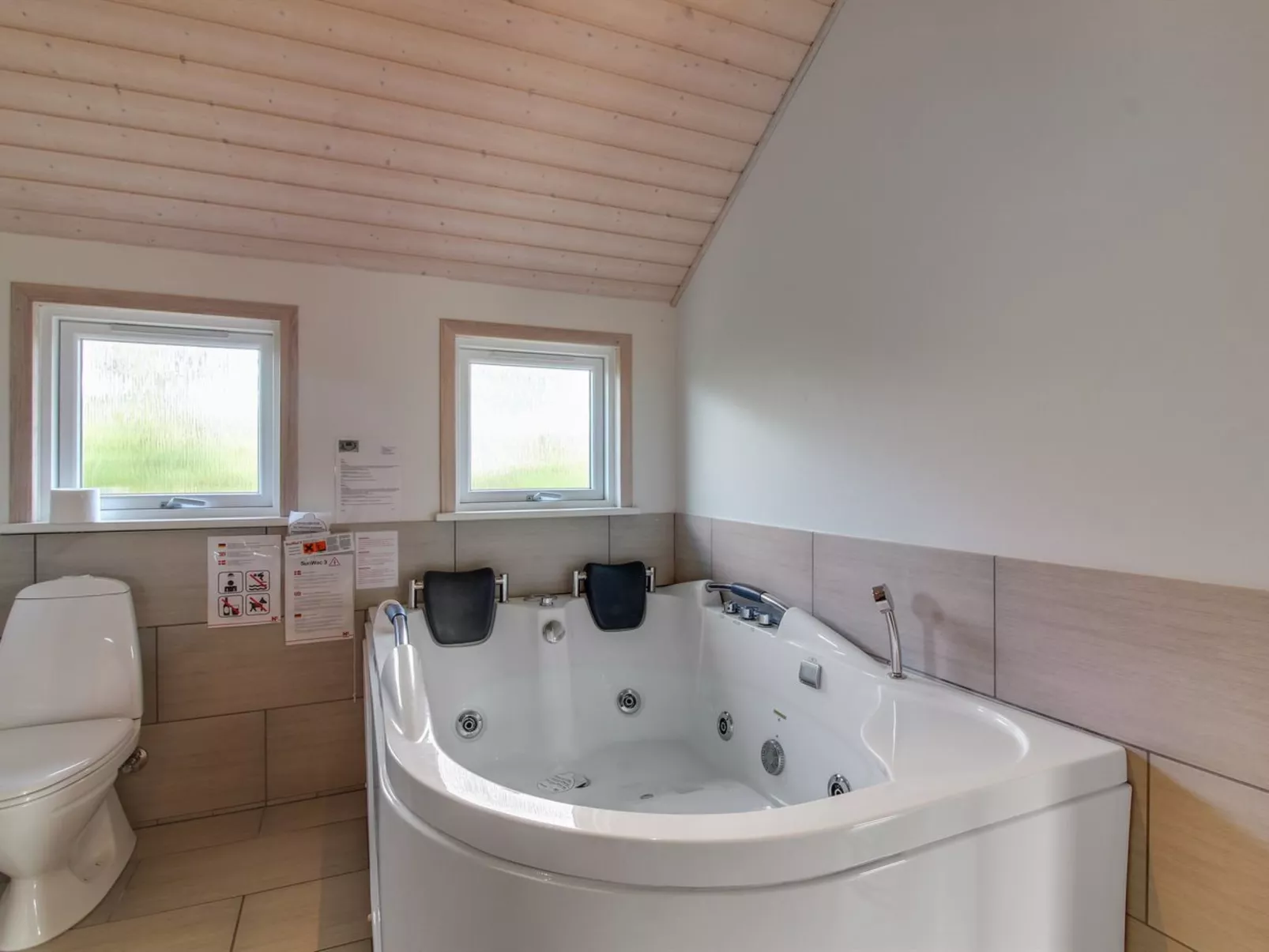"Naida" - 850m from the sea-Binnen