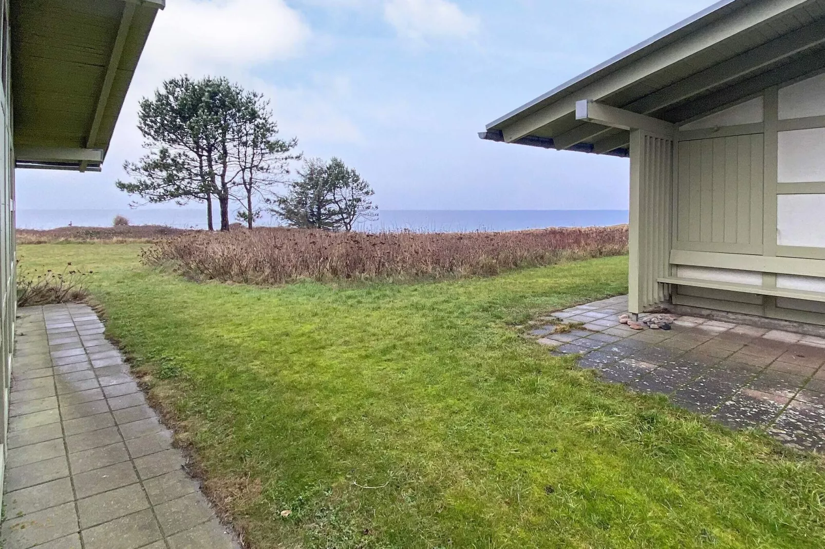 3 room,w/partially seaview,renovated-Uitzicht