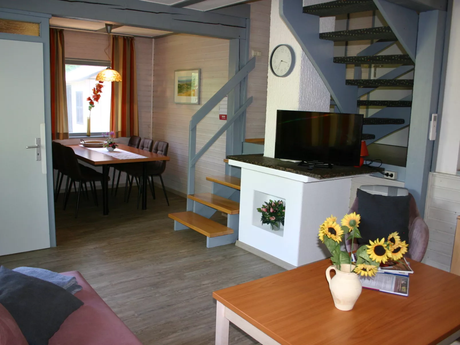 Dorf 3/Haus 112-Binnen