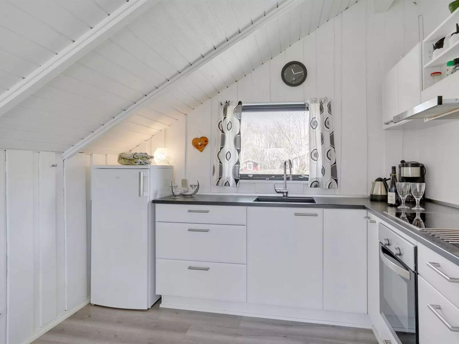 "Roderich" - 400m from the sea-Binnen