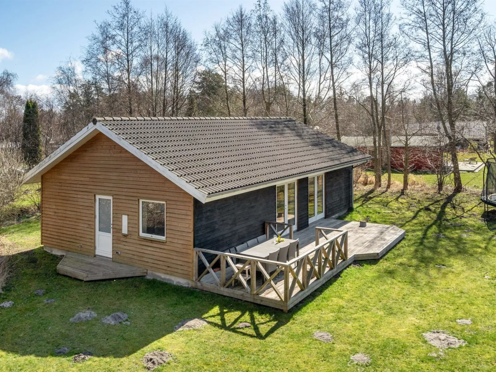 "Pietari" - 1.2km from the sea-Binnen