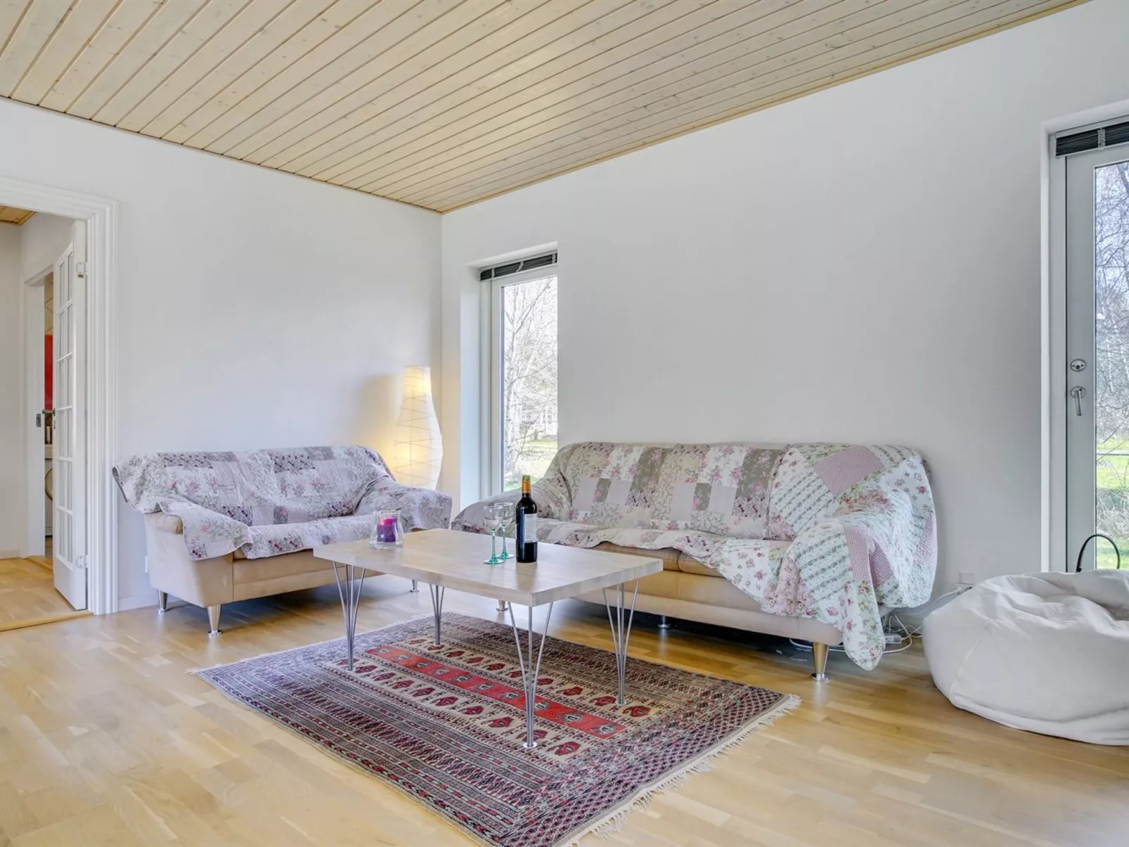 "Pietari" - 1.2km from the sea-Binnen