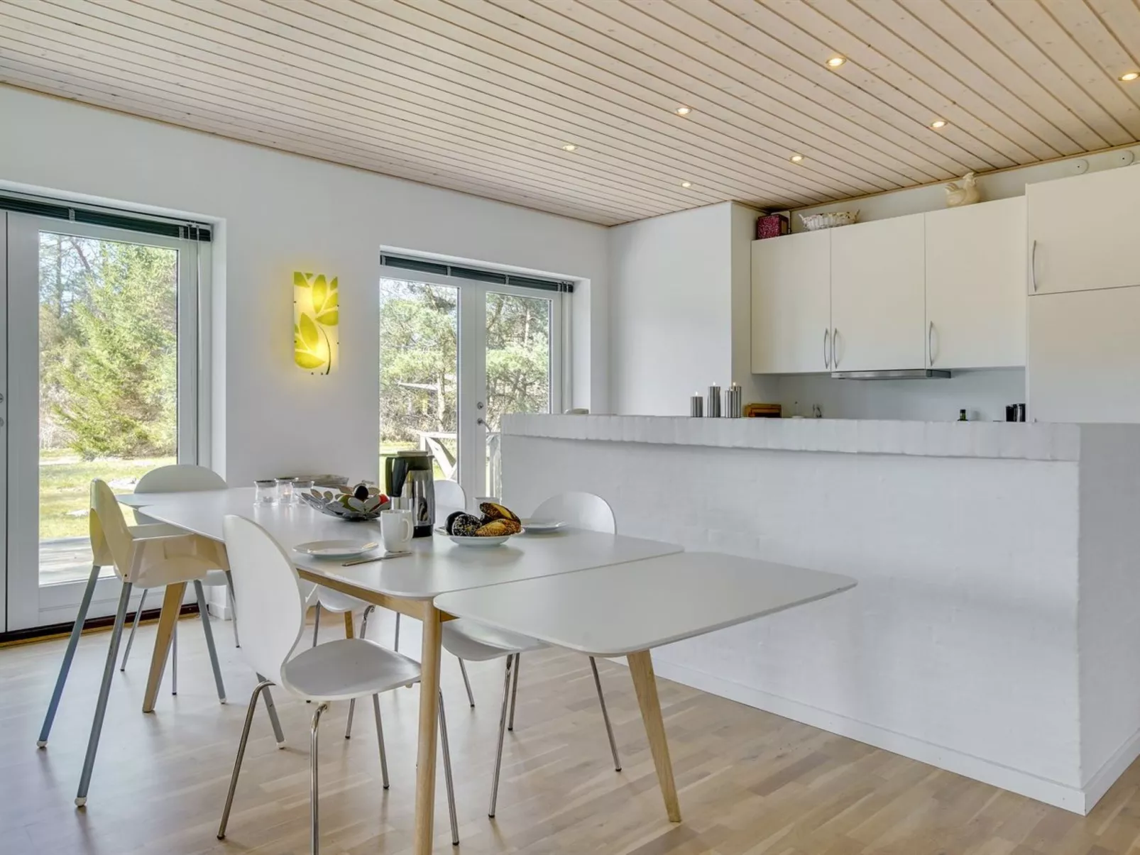 "Pietari" - 1.2km from the sea-Binnen