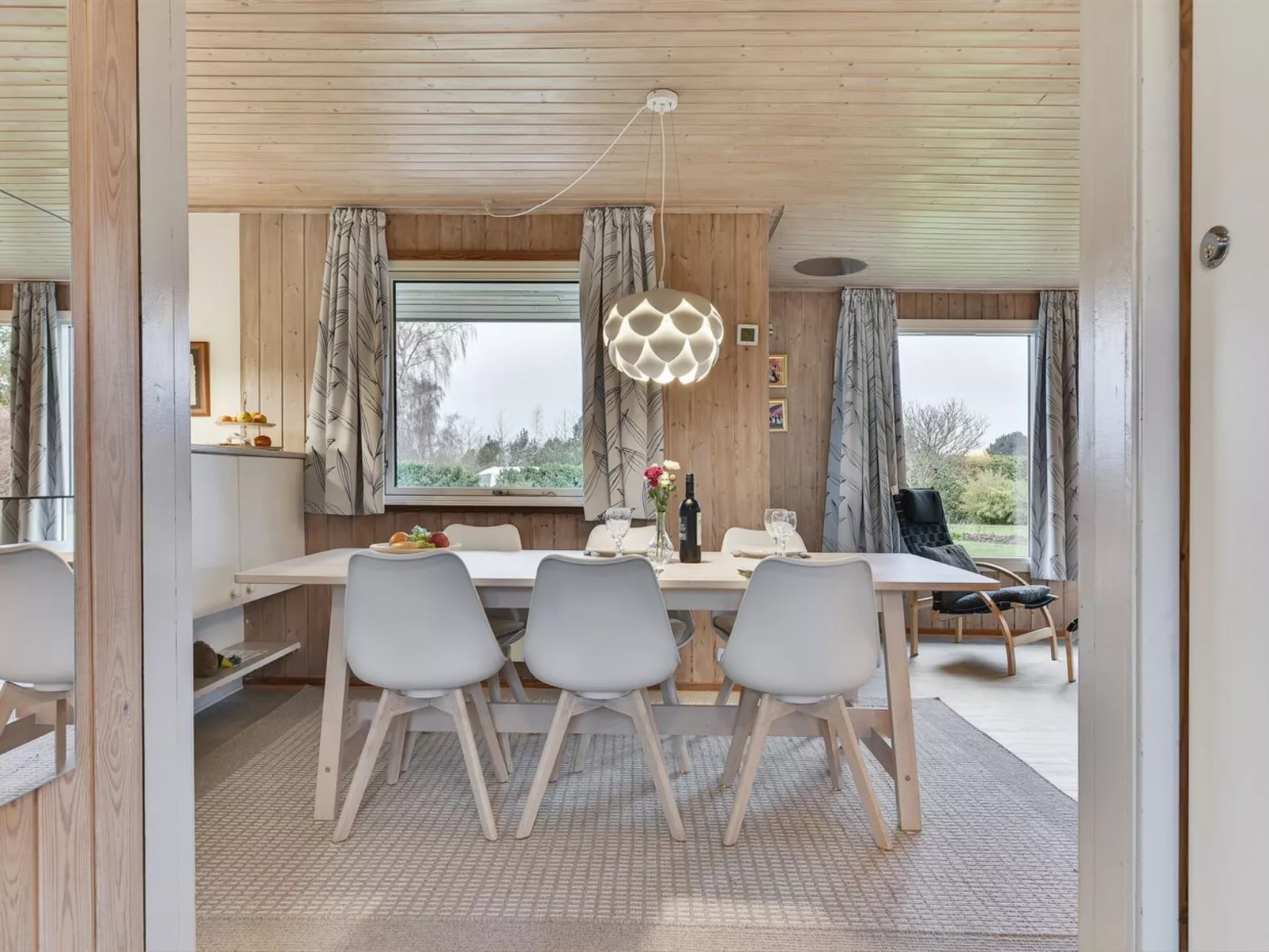 "Verneri" - 300m from the sea-Binnen