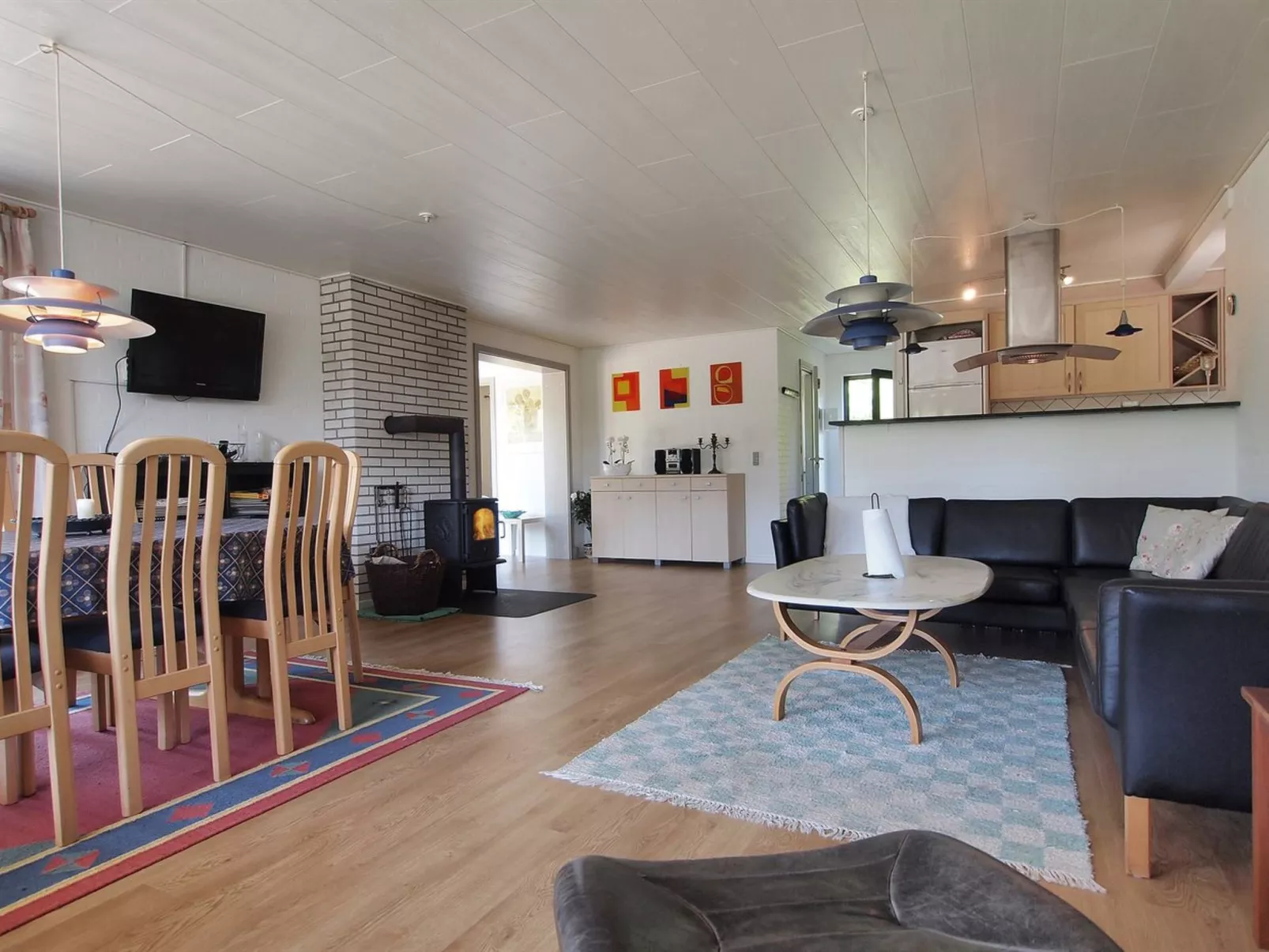 "Hanka" - 500m from the sea-Binnen